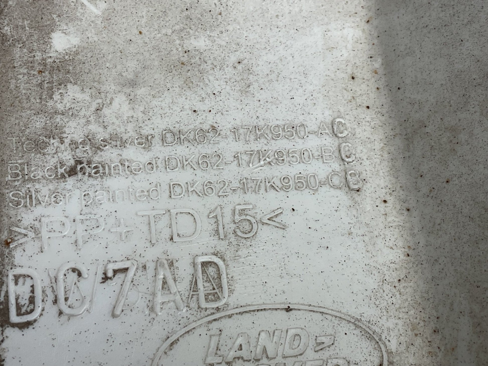 Moldura Paragolpes Trasero Rover L405 L494 Fase 2 - DK6217K950BC