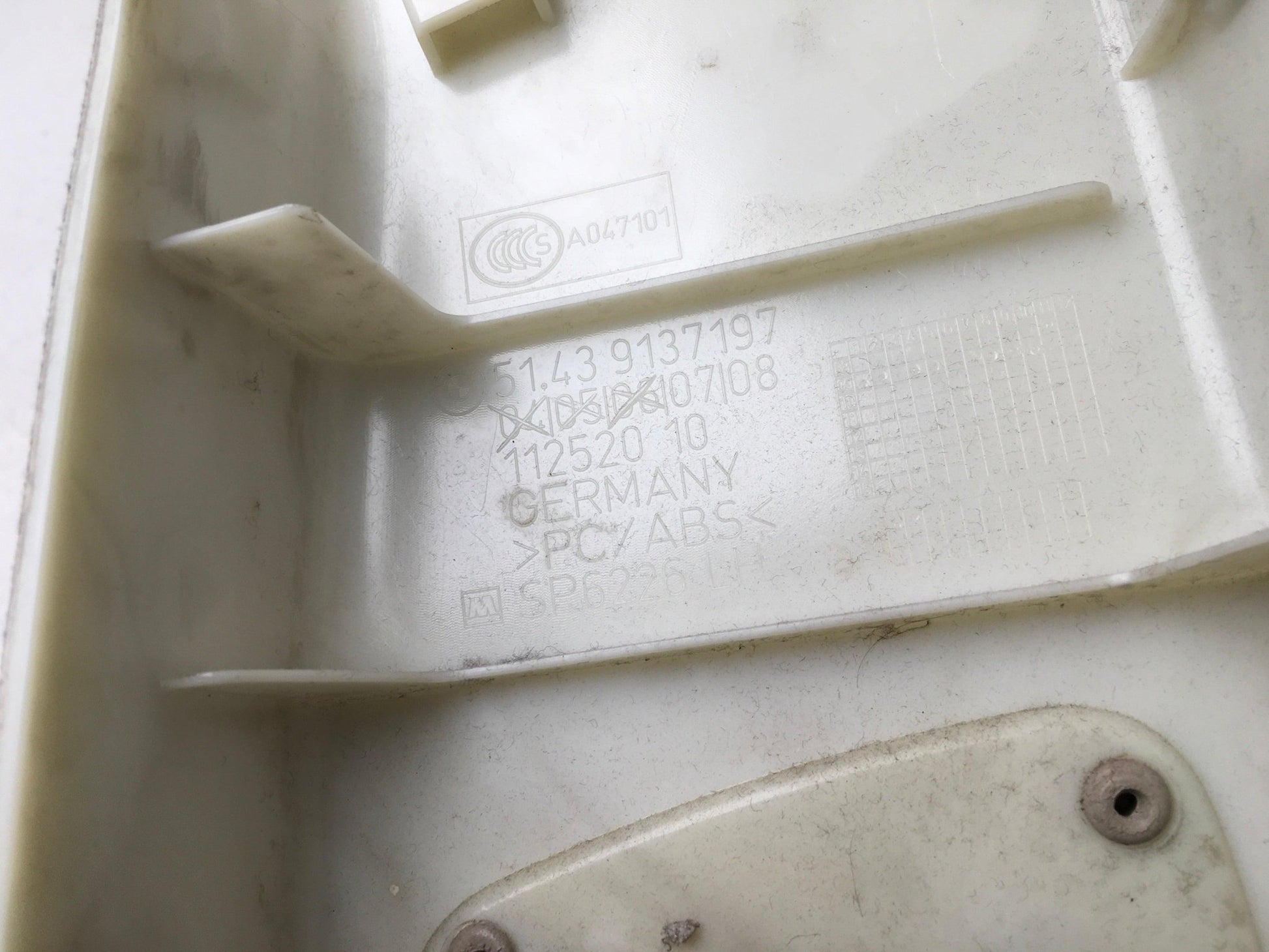 Moldura Pilar B BMW F07 - 51439137197