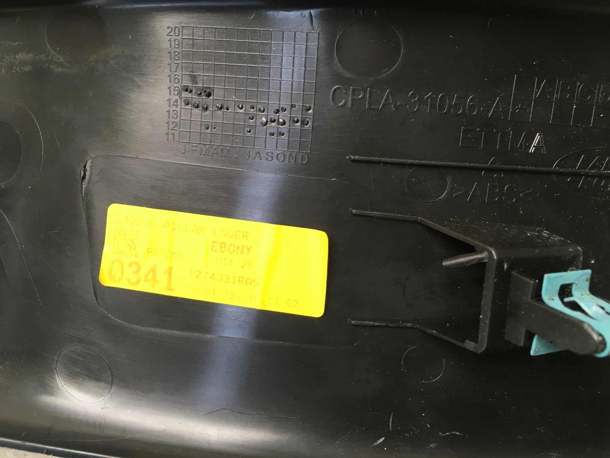 Moldura Pilar B centro dcho Range Rover Sport II L494 - CPLA31056A