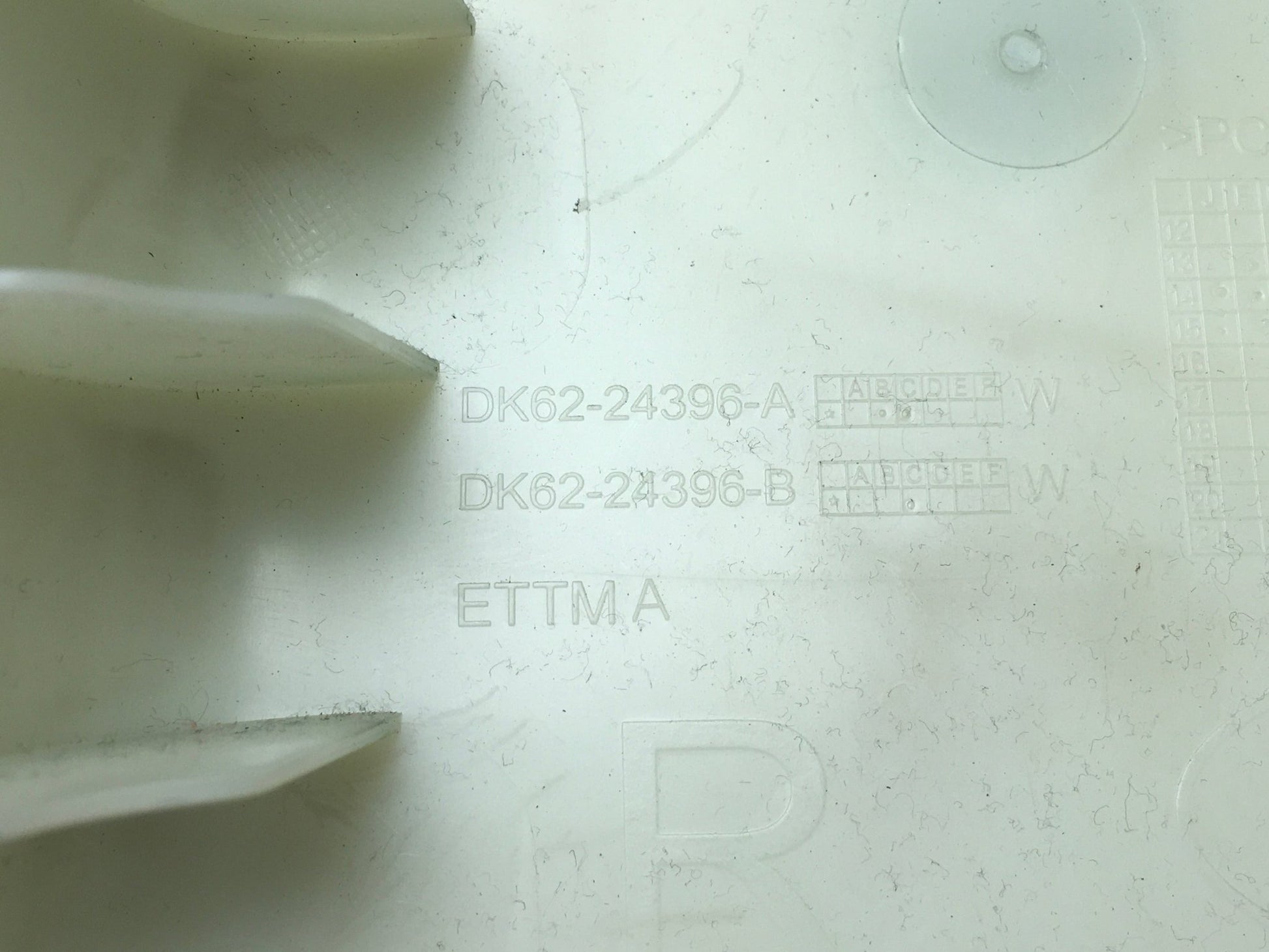 Moldura Pilar B del dcho Range Rover Sport I L494 - DK6224396A