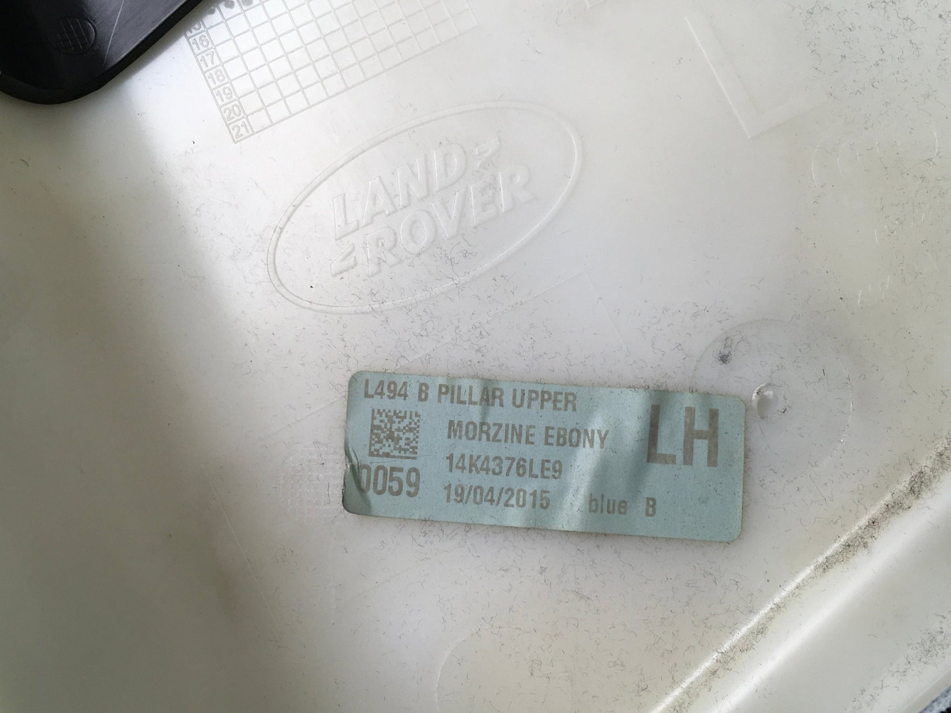 Moldura Pilar B del izq Range Rover Sport I L494 - 14K4376LE9