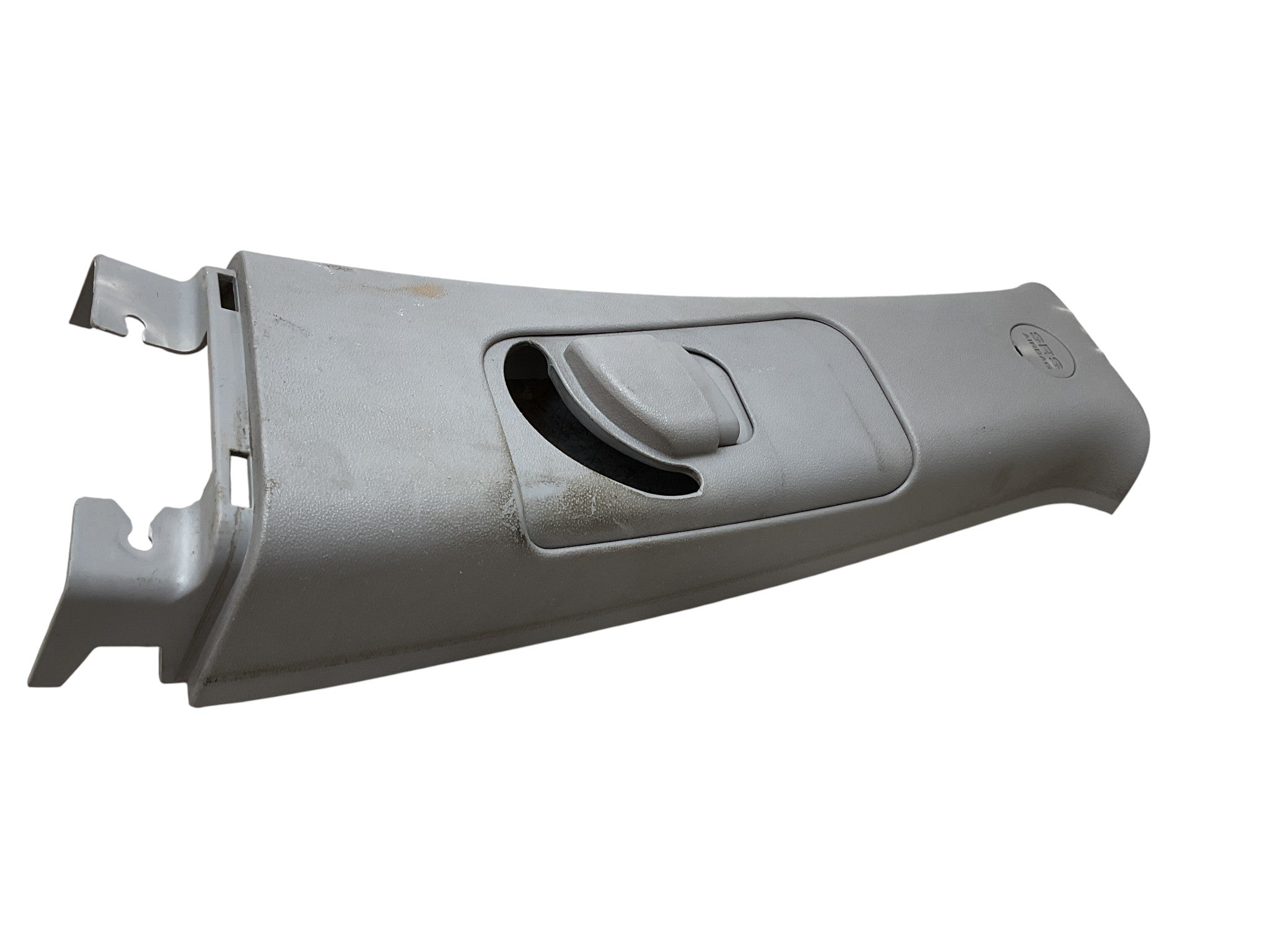 Moldura Pilar B izq Hyundai i30 07 - 12 - 858302L100