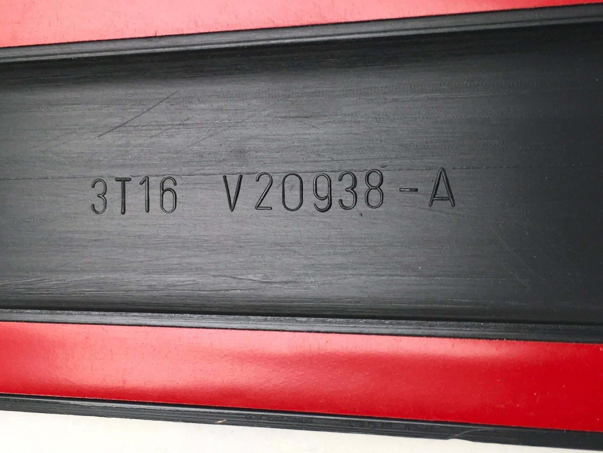 Moldura puerta del dcha Ford Transit Connect I - 3T16V20938A