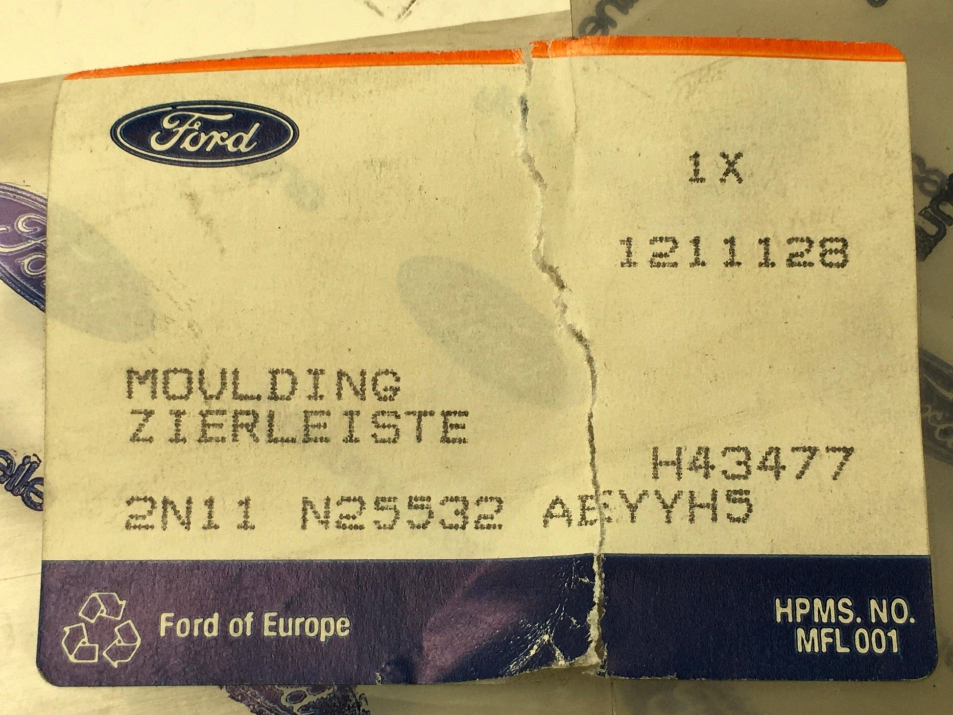 Moldura puerta tra dcha Ford fusion - 2N11N25532AEYYH5