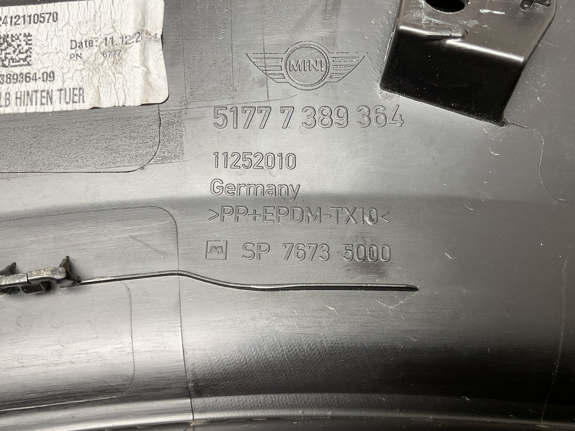 Moldura puerta tra dcha Mini Countryman 10 - 17 - 51777389364