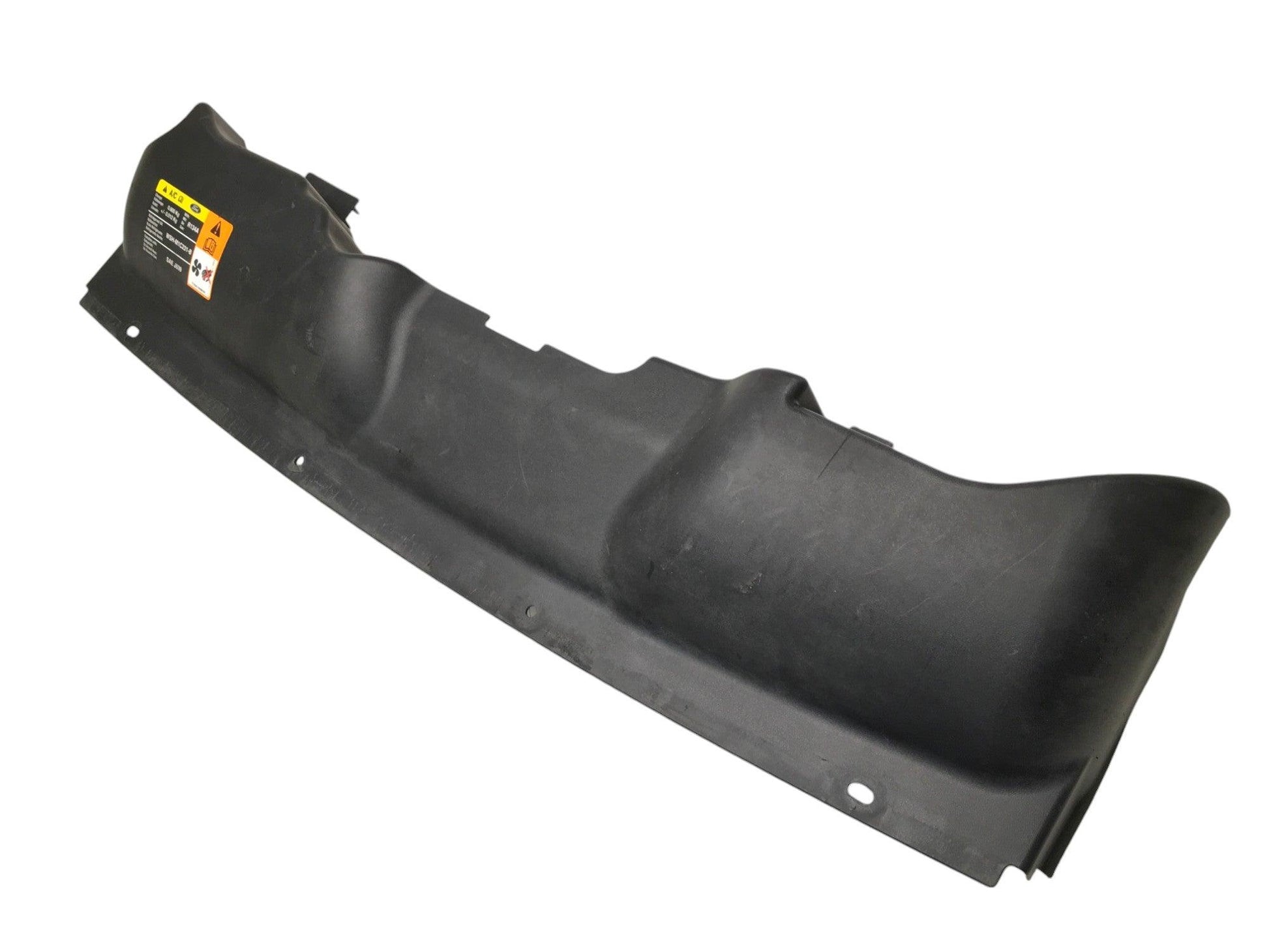 Moldura radiador Ford Focus II - 8M5116613AA