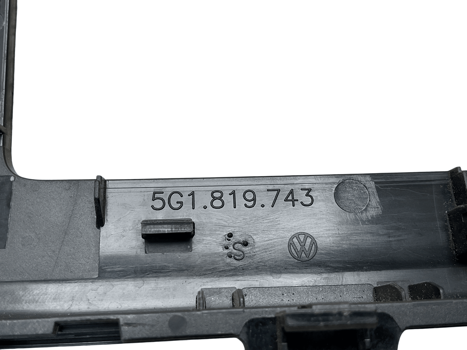 Moldura radio VW Golf VII 12-19 - 5G1819743 _