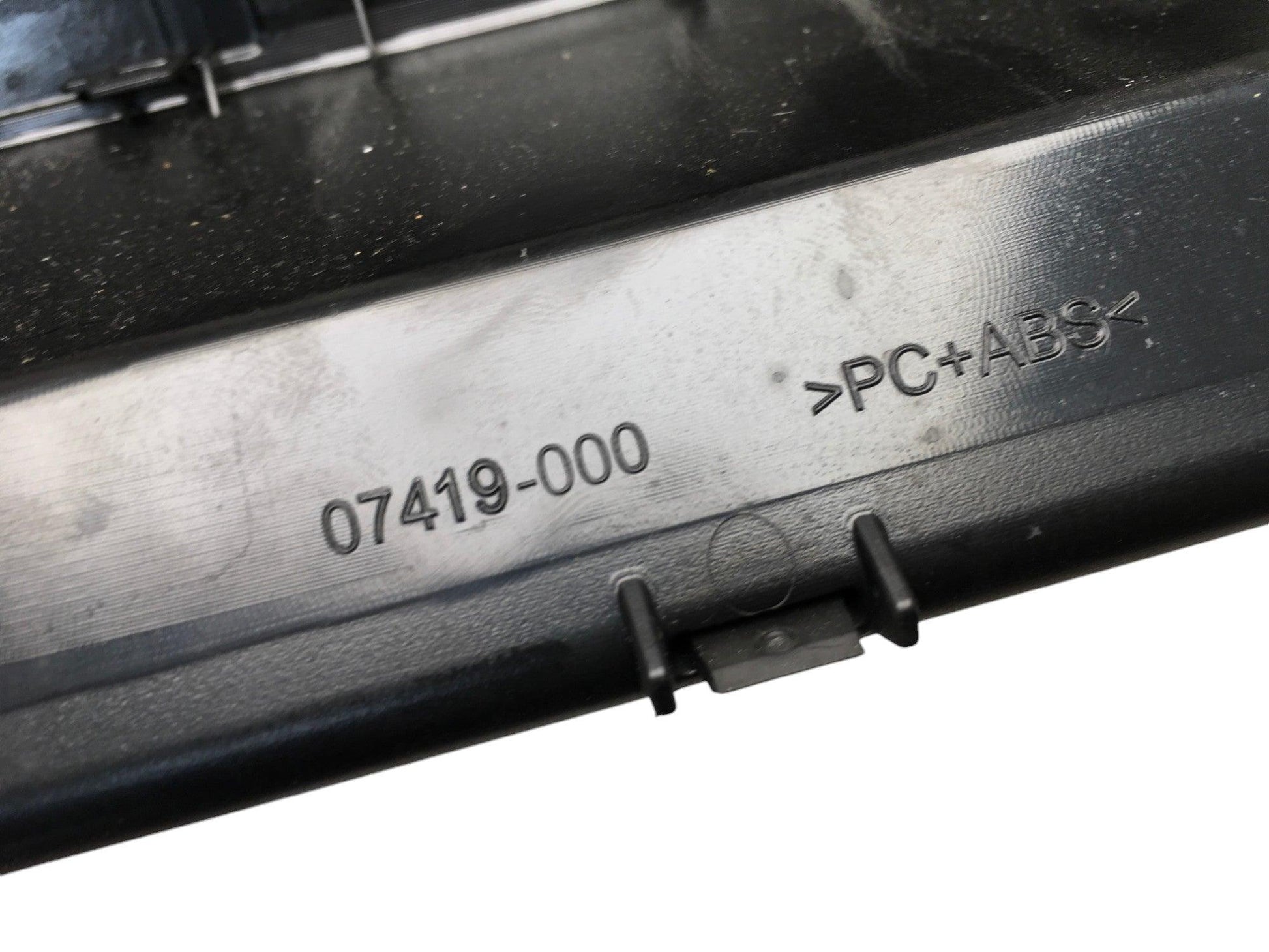 Moldura rejillas BMW F07 - 