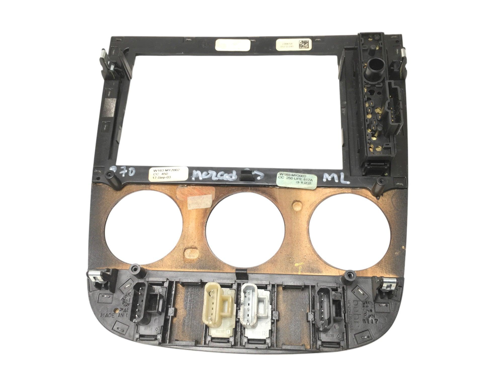 Moldura salpicadero Mercedes ML W163 - A1636803539