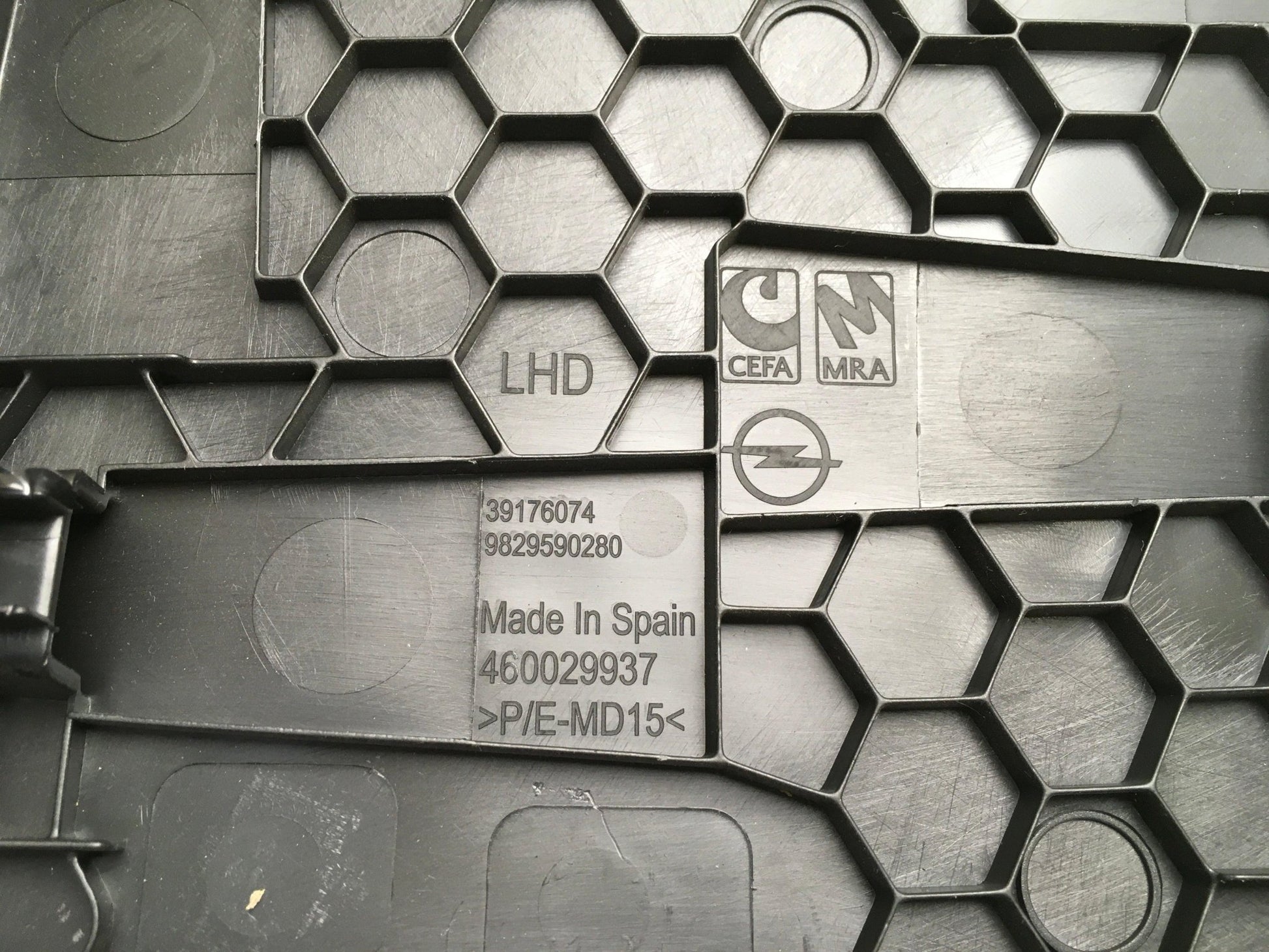 Moldura Salpicadero Opel Corsa F - 9829590280