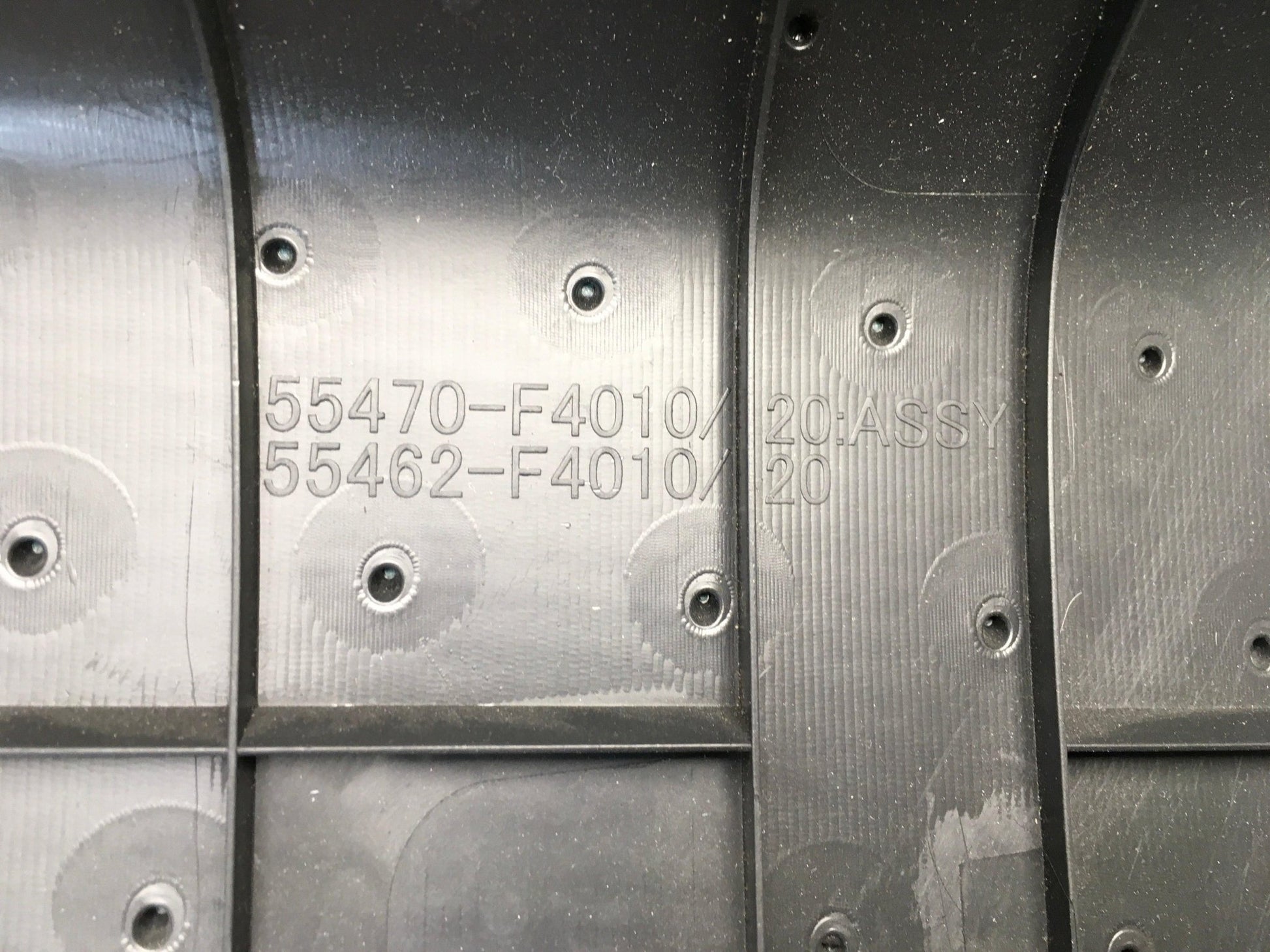 Moldura salpicadero Toyota C - HR - 55470F4010