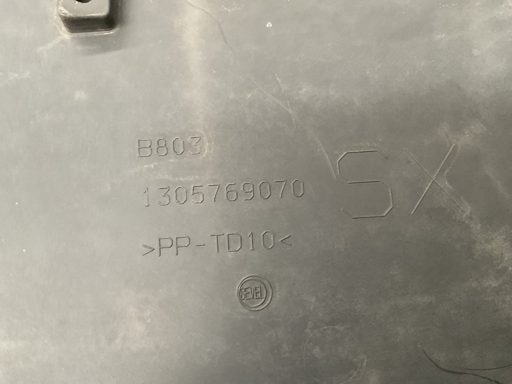 Moldura Tra izq Ducato Jumper Boxer 06-13 - 1305769070