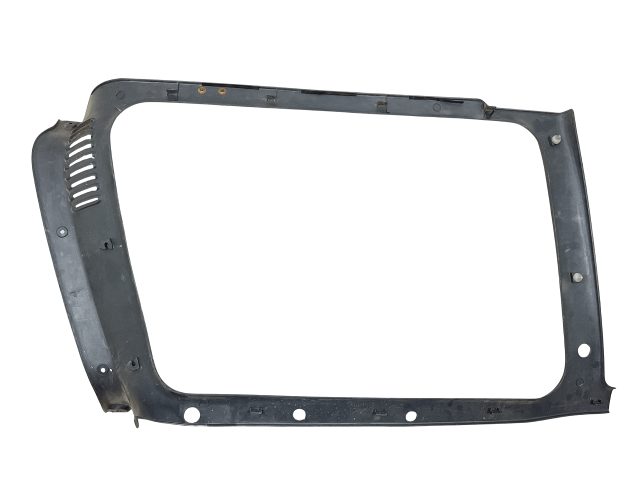 Moldura Ventana tra izq Mitsubishi Pajero 91 - 00 - MB652671