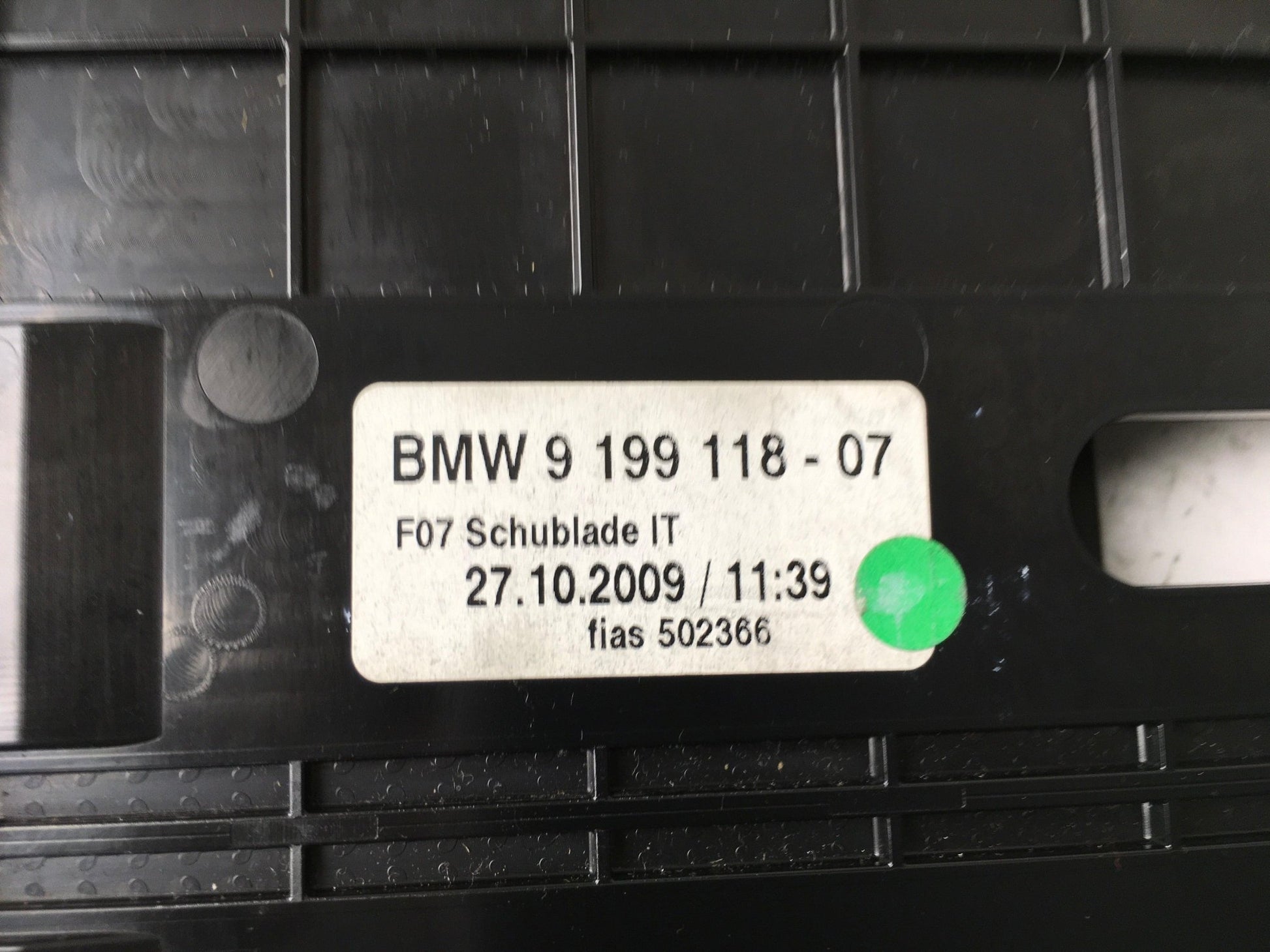 Montaje Guantera BMW F07 GT - 9199118