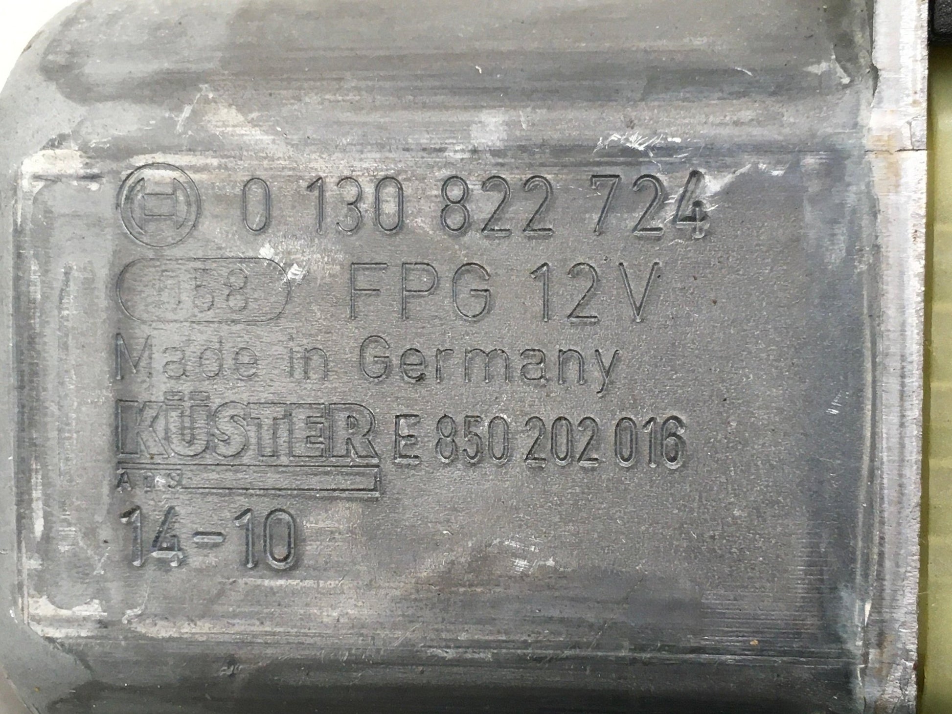 Motor Elevalunas tra dcho VW 5Q0959812A - 5Q0959812A _