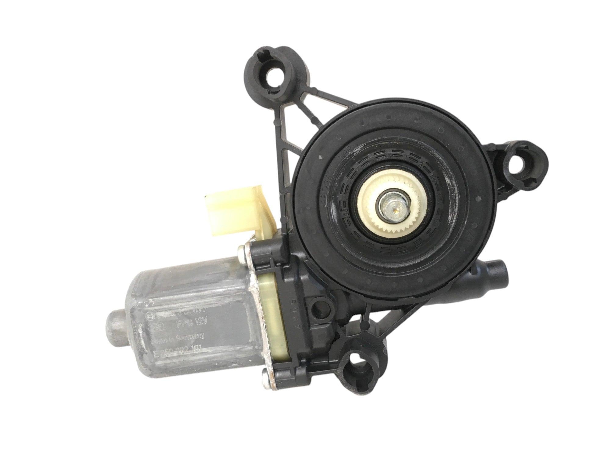 Motor Elevalunas tra izq VW 5Q0959407D - 5Q0959407D _