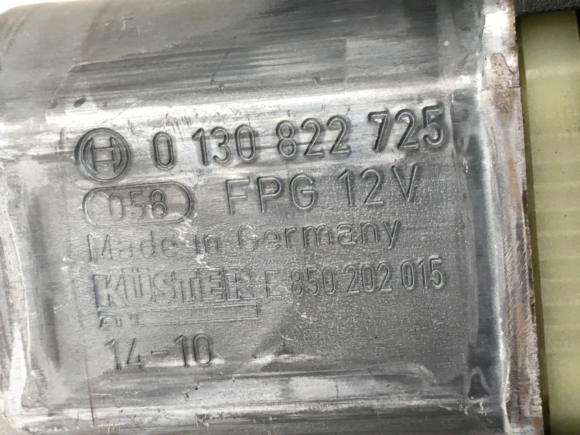 Motor Elevalunas tra izq VW 5Q0959811A - 5Q0959811A _