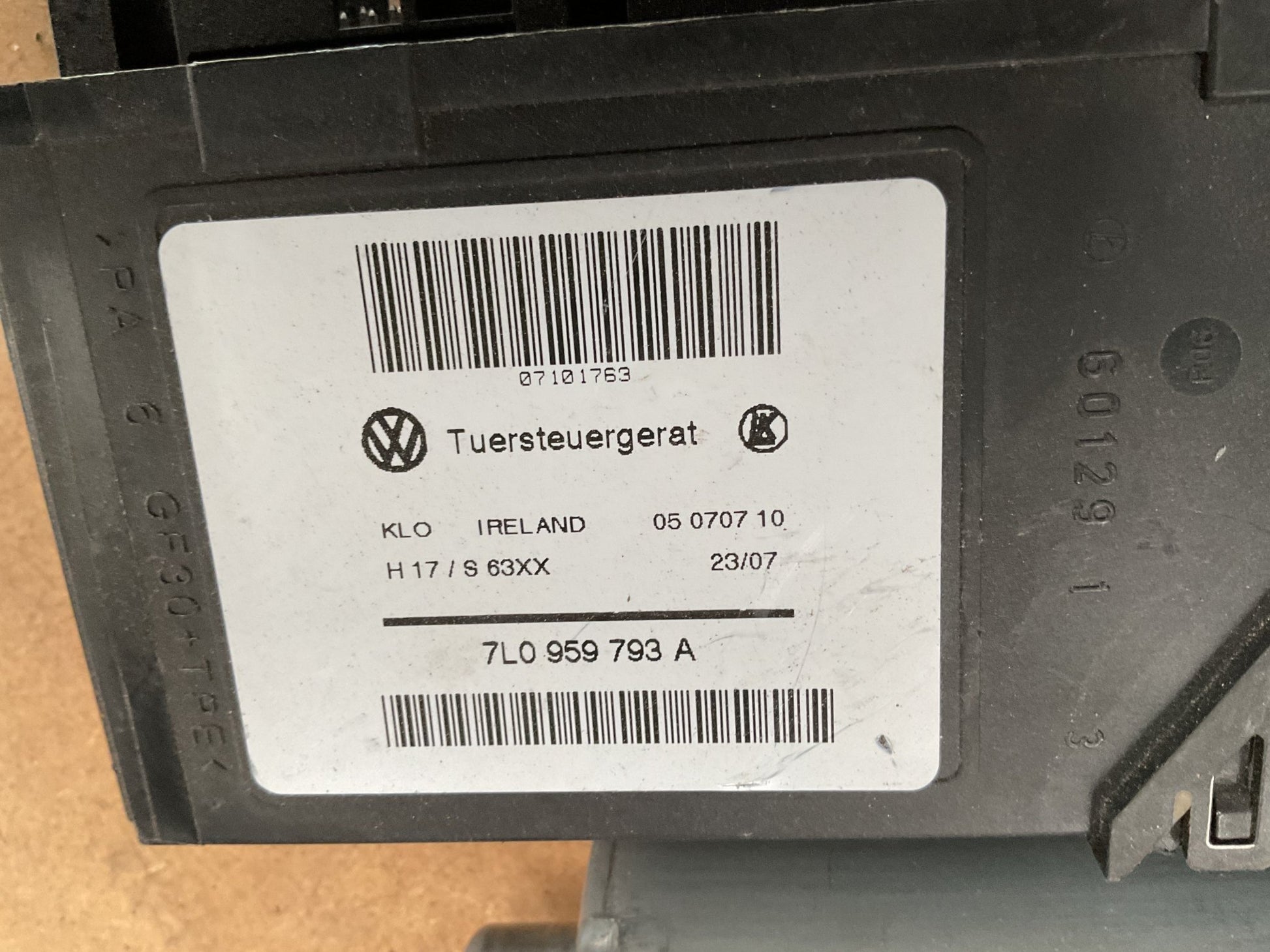 Motor Elevalunas tra izq VW Touareg 03-10 - 7L0959793A