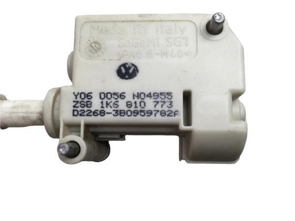 Motor tapa combustible VW Golf V - 1k6810773