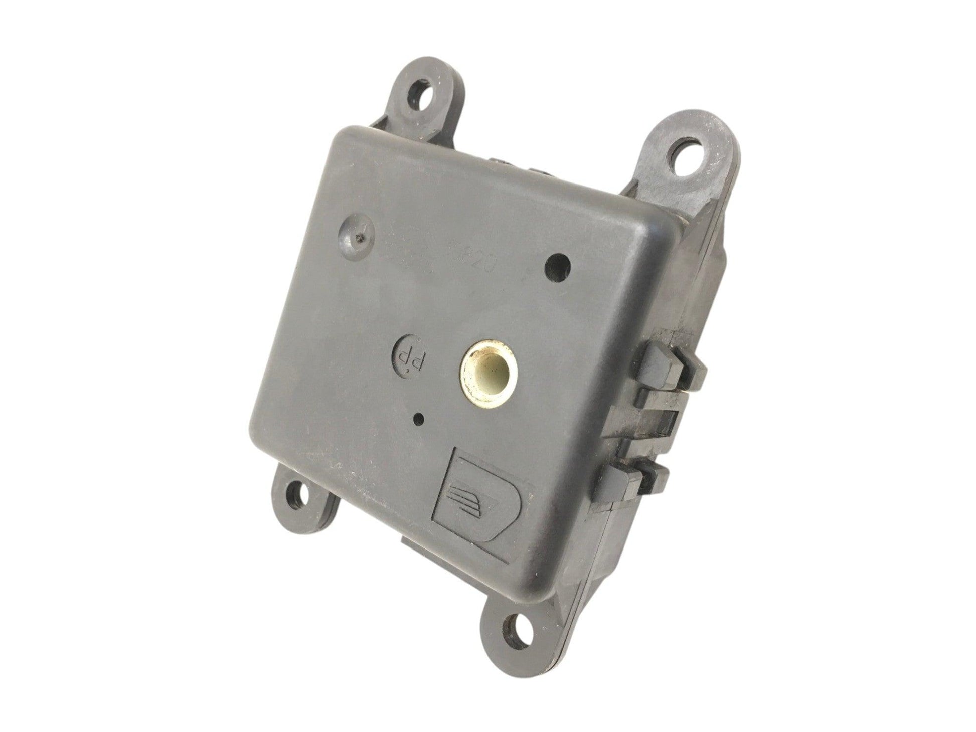 Motor trampillas climatizador Nissan Terrano II - 3J30030820