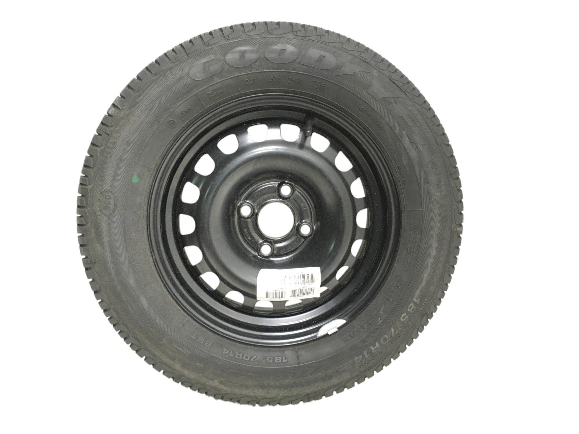 Neumatico repuesto Opel Corsa D - 013174301