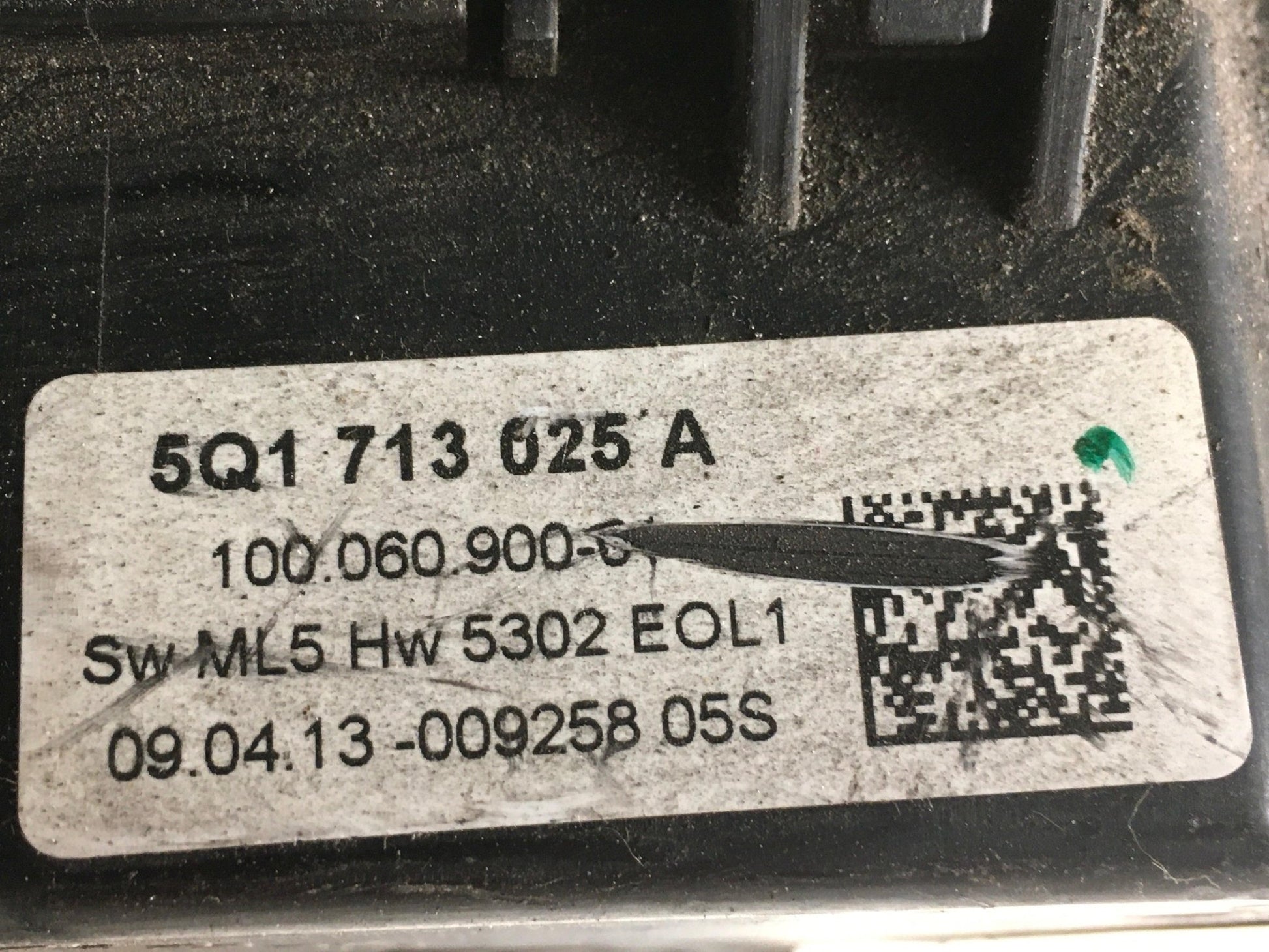Palanca cambios VW Golf VII - 5Q0713061