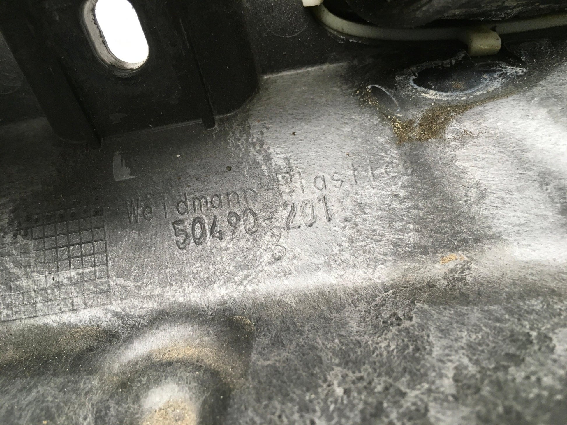 Panel cierre calentador BMW 6979758 - 6979758