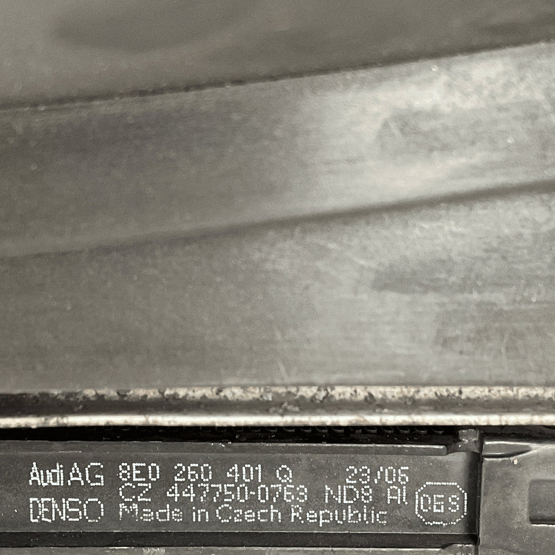 Panel frontal Audi A4 B7 2.0 TDI - 8E0121251A