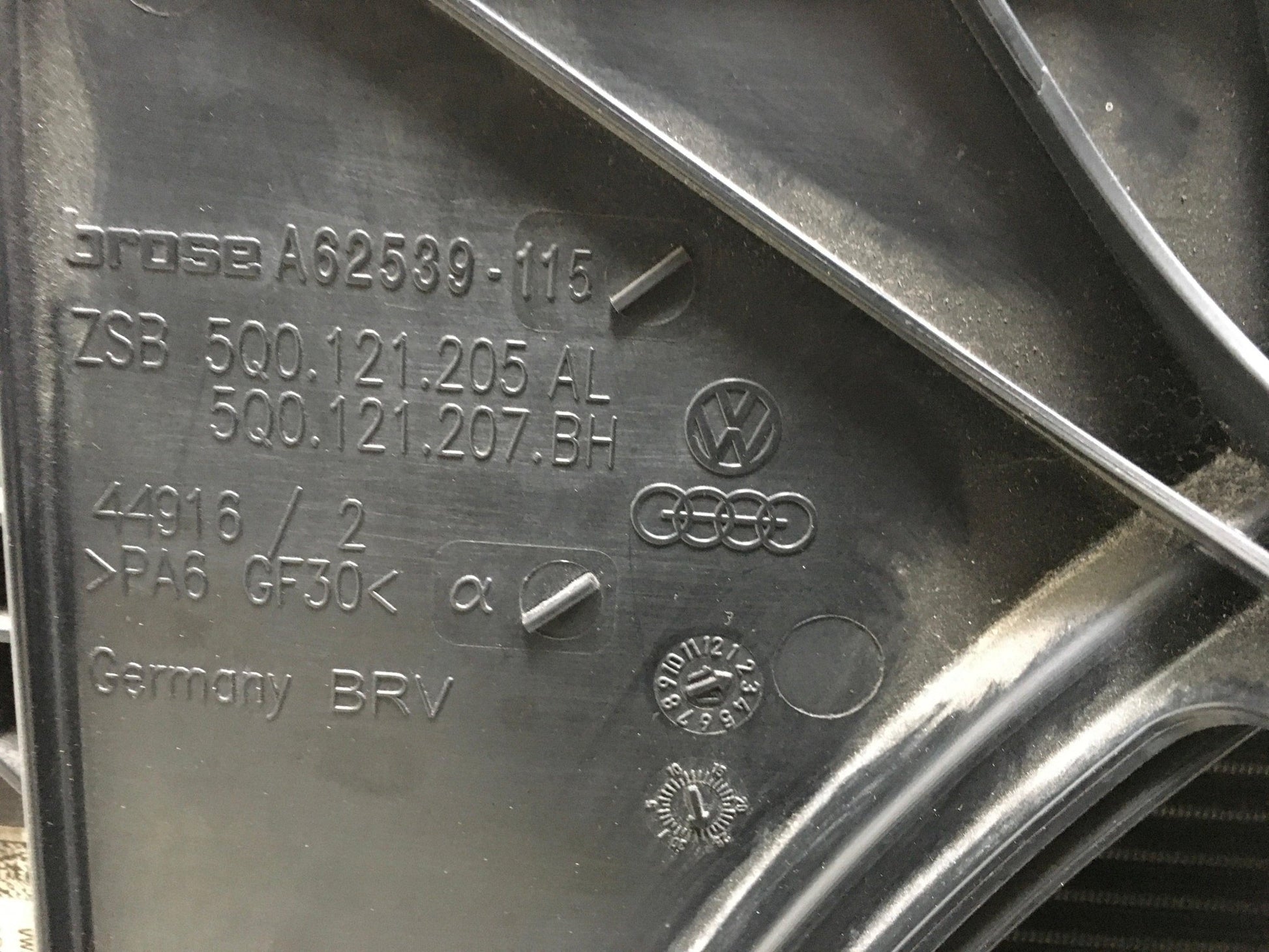 Panel Frontal Seat Leon III 5F lift - 5Q0121251EB