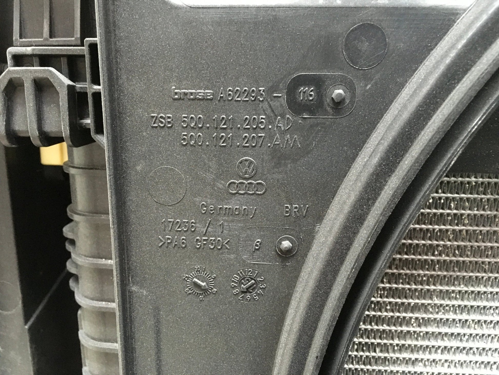 Panel Frontal Skoda Octavia III 5E - 5E0805588