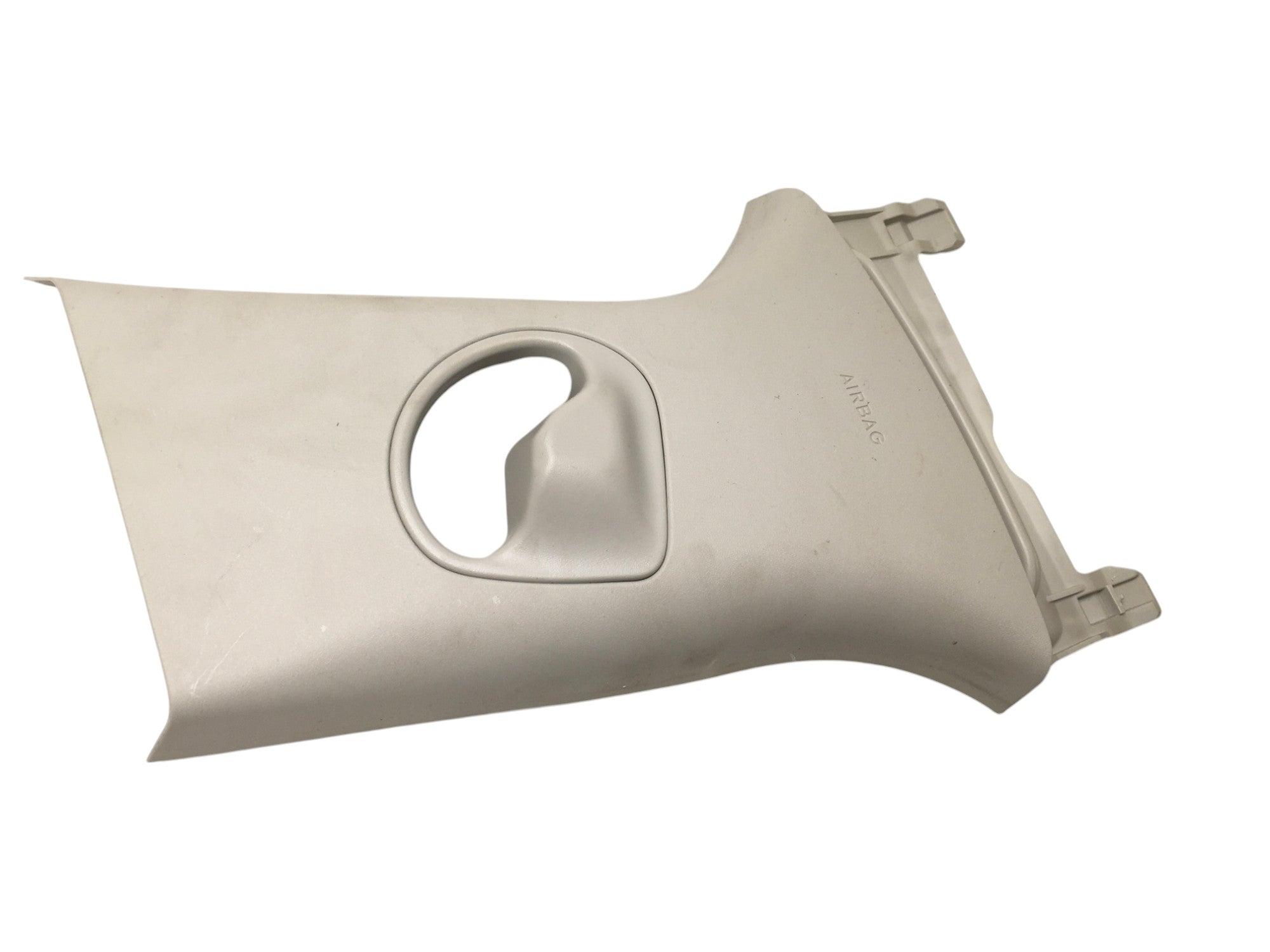 Panel pilar derecho Jaguar XE - GX7324396ACOLKP