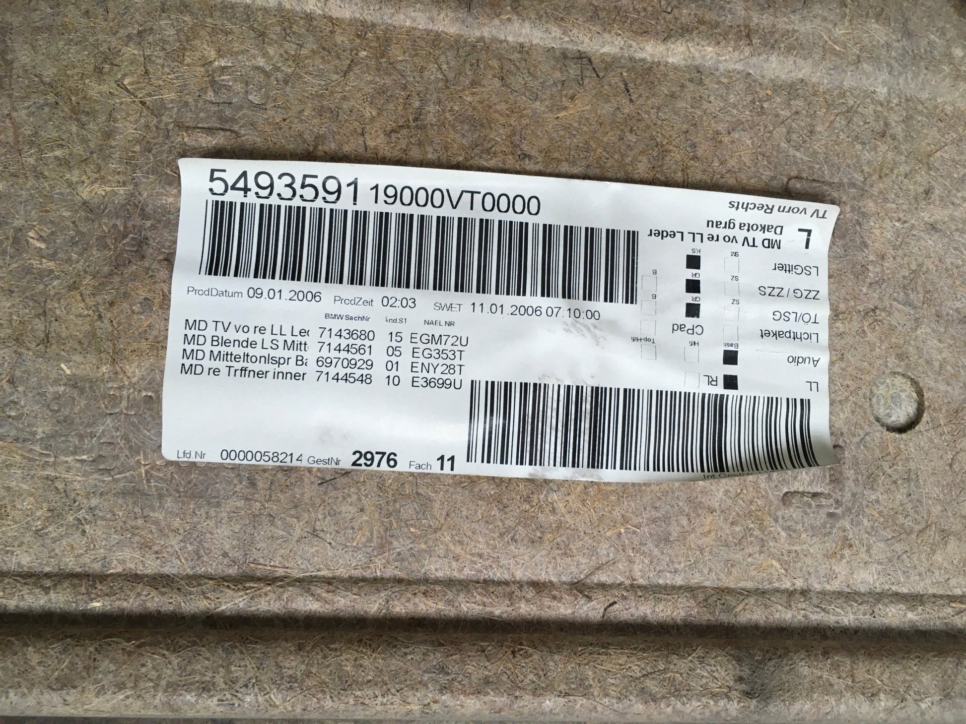 Panel Puerta del dcha BMW E90 E91 - 19000VT0000