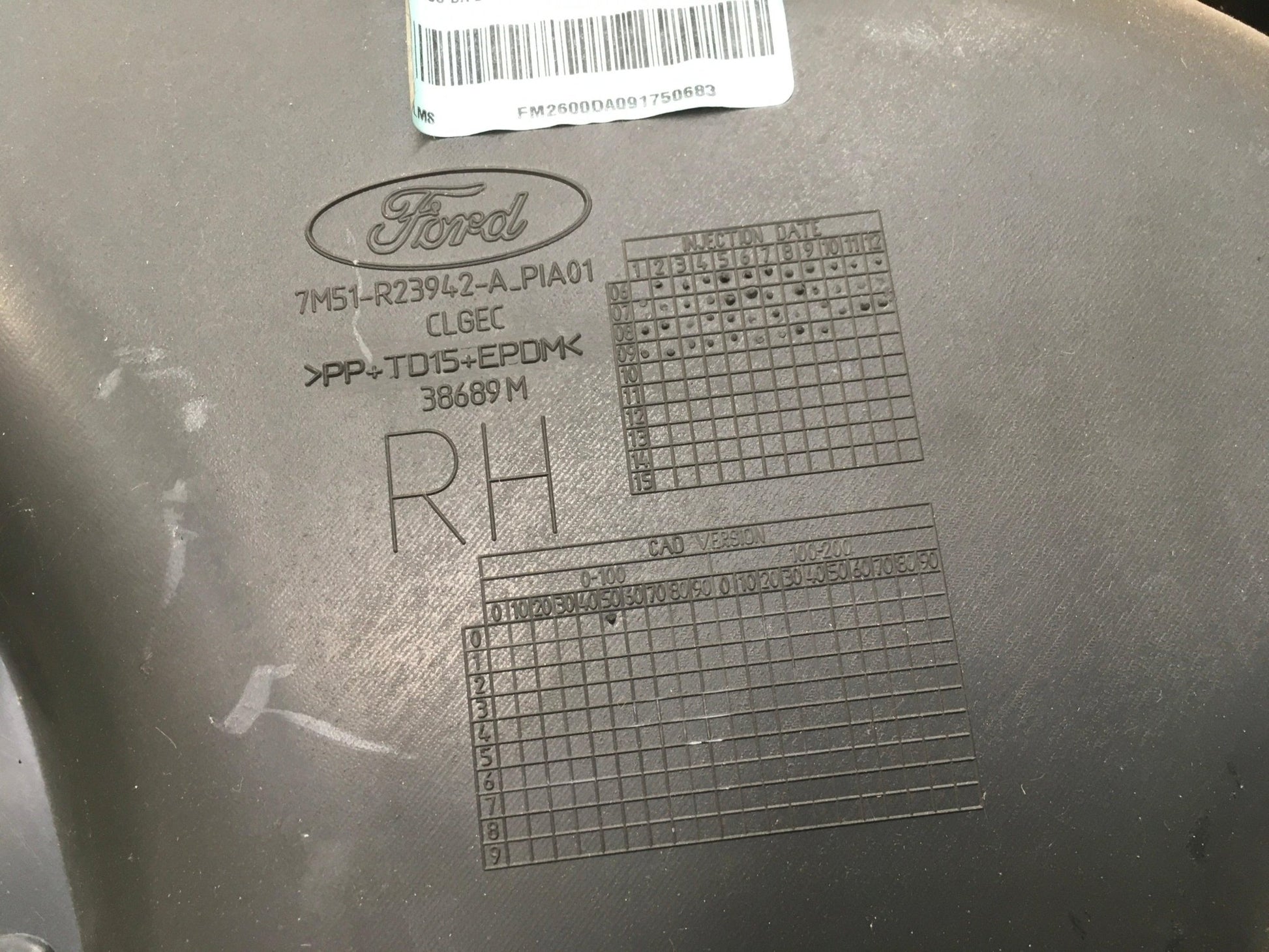 Panel puerta delantera derecha Ford Kuga 1 - 7M51R23942APIA01