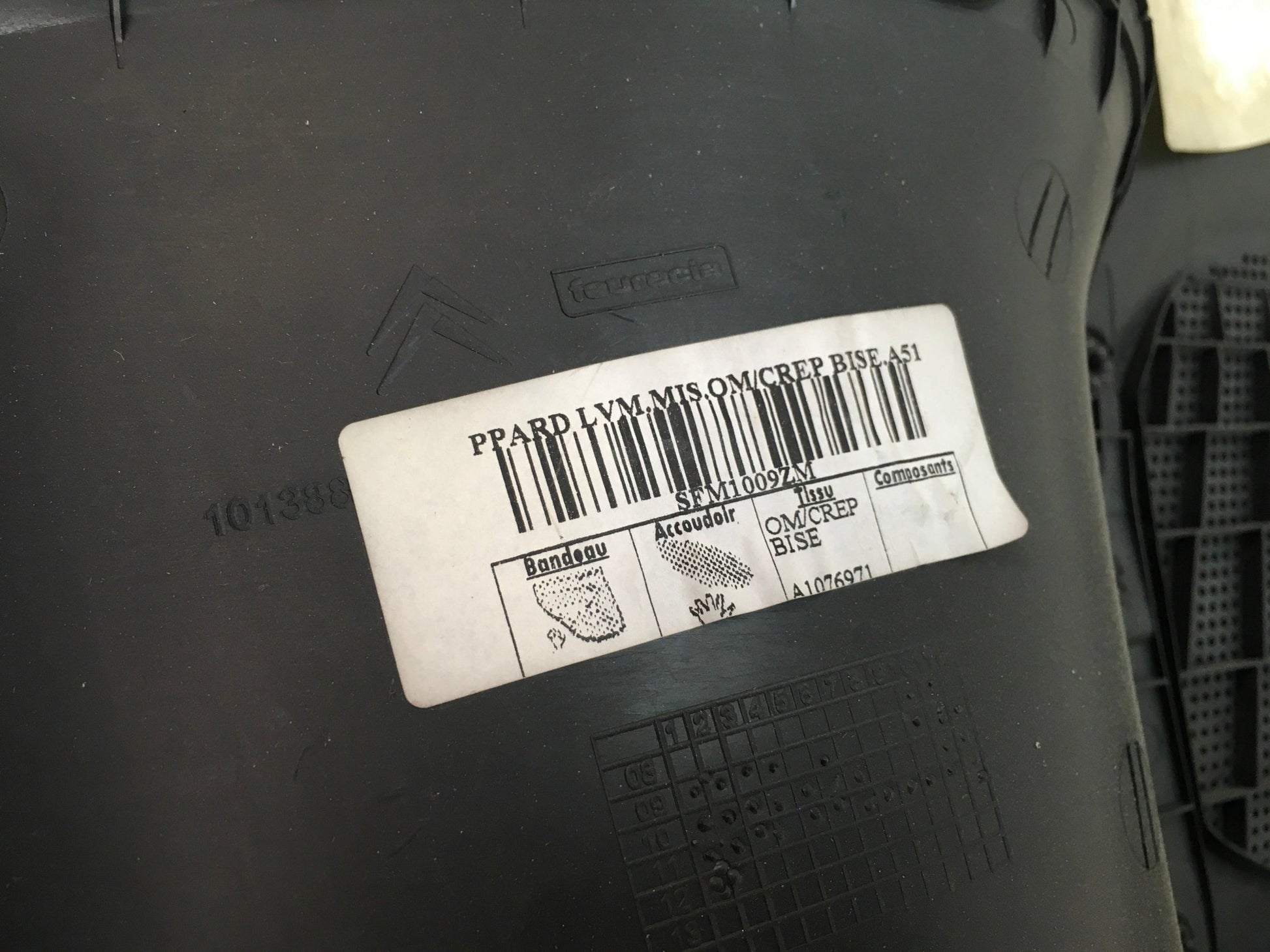 Panel Puerta tra dcha Citroen C3 II - 96835051GB