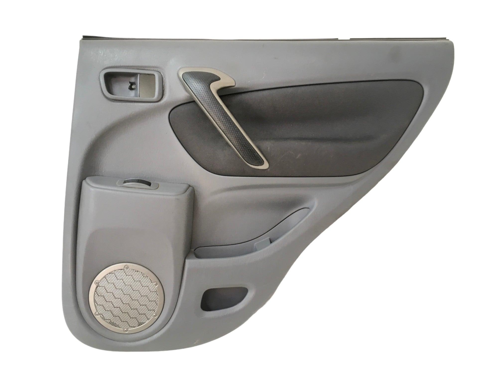 Panel Puerta tra dcha Toyota Rav4 II - 6764042200B1