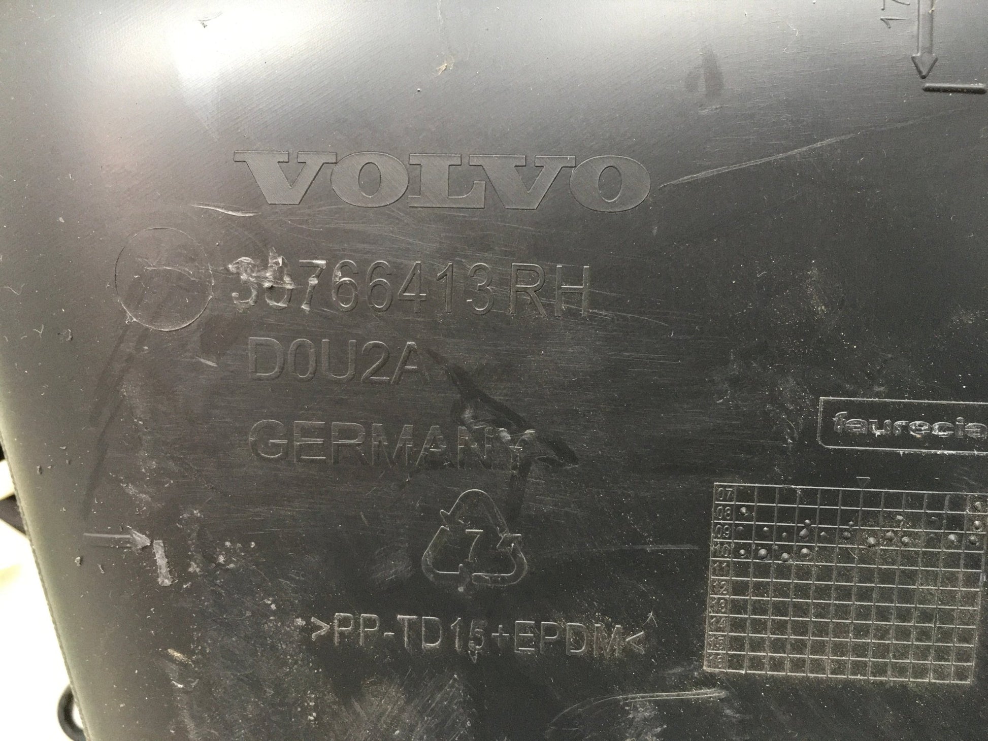 Panel Puerta tra dcha Volvo XC60 I - 30766413RH