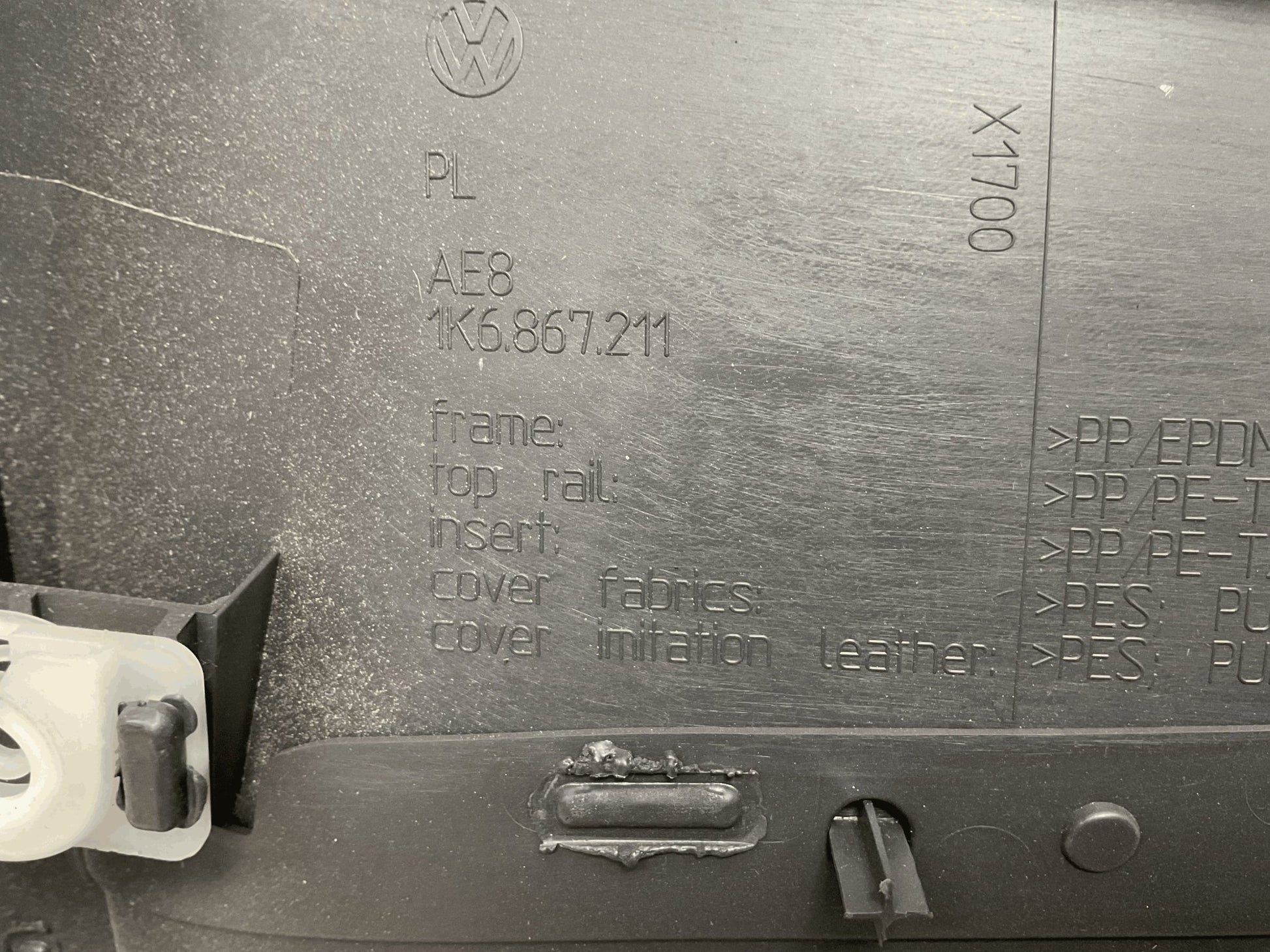 Panel Puerta tra dcha VW Golf V 1K - 1K6867211