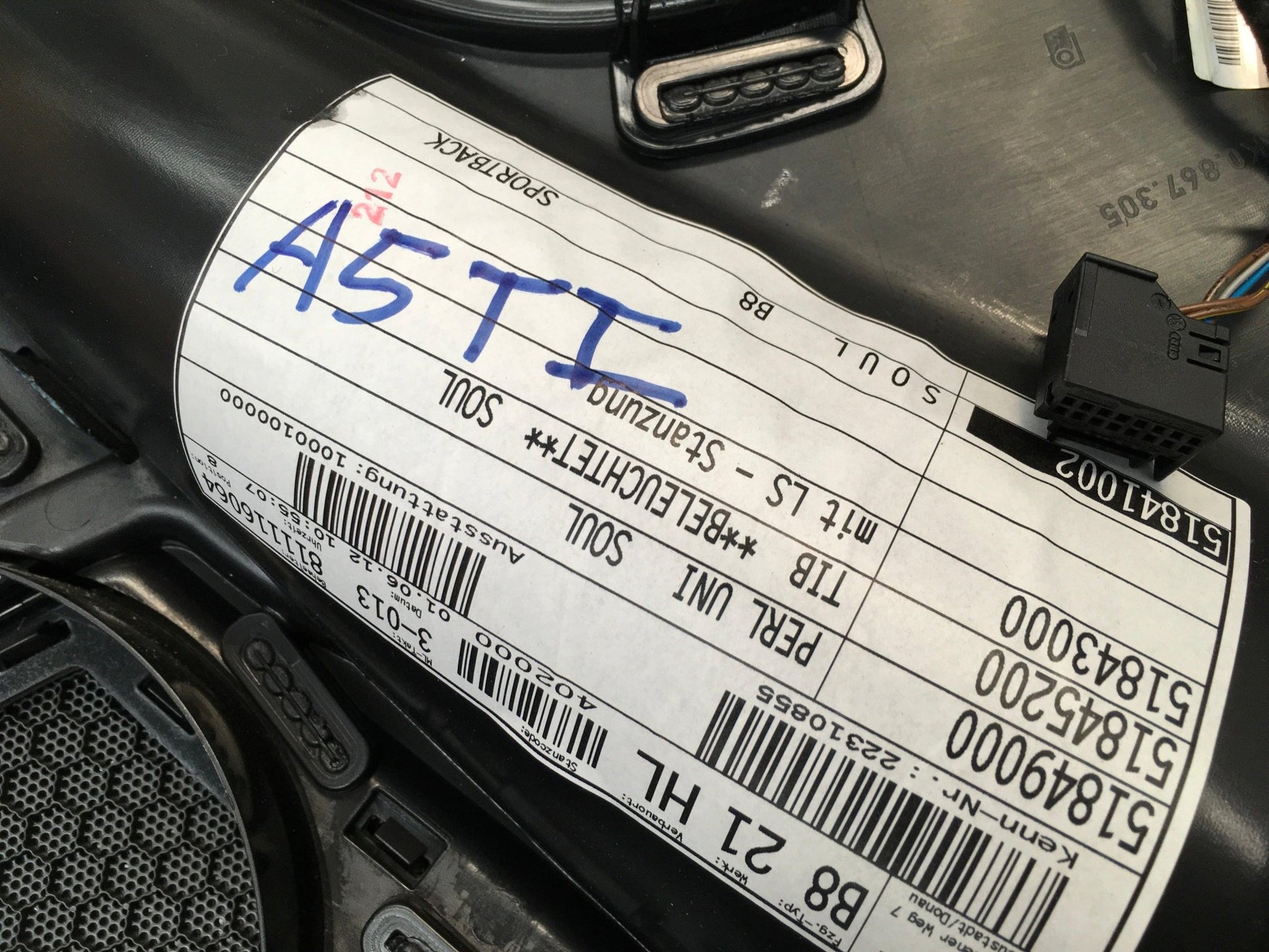 Panel puerta tra izq Audi A5 8T / A4 8K - 8T8867305