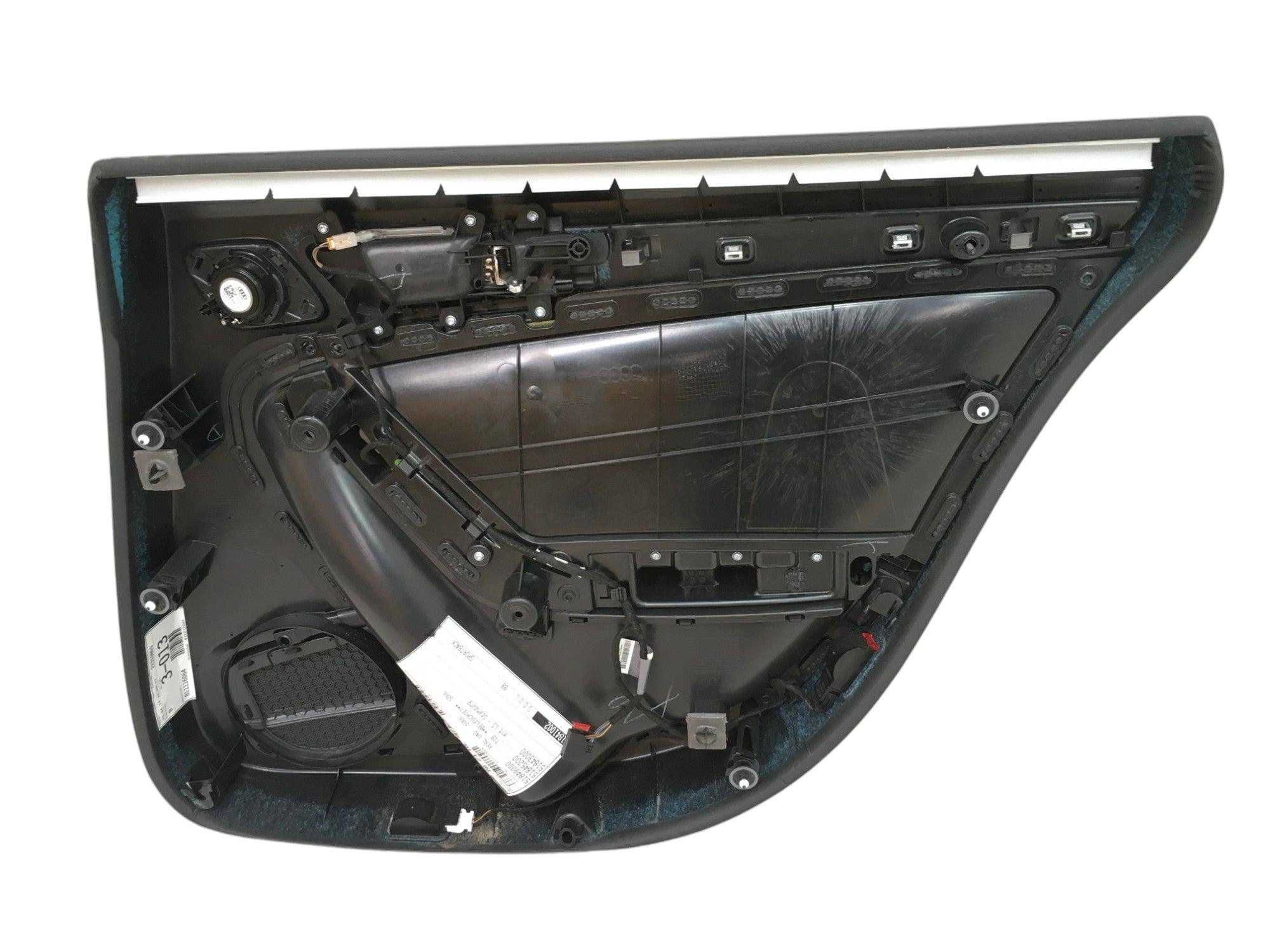 Panel puerta tra izq Audi A5 8T / A4 8K - 8T8867305