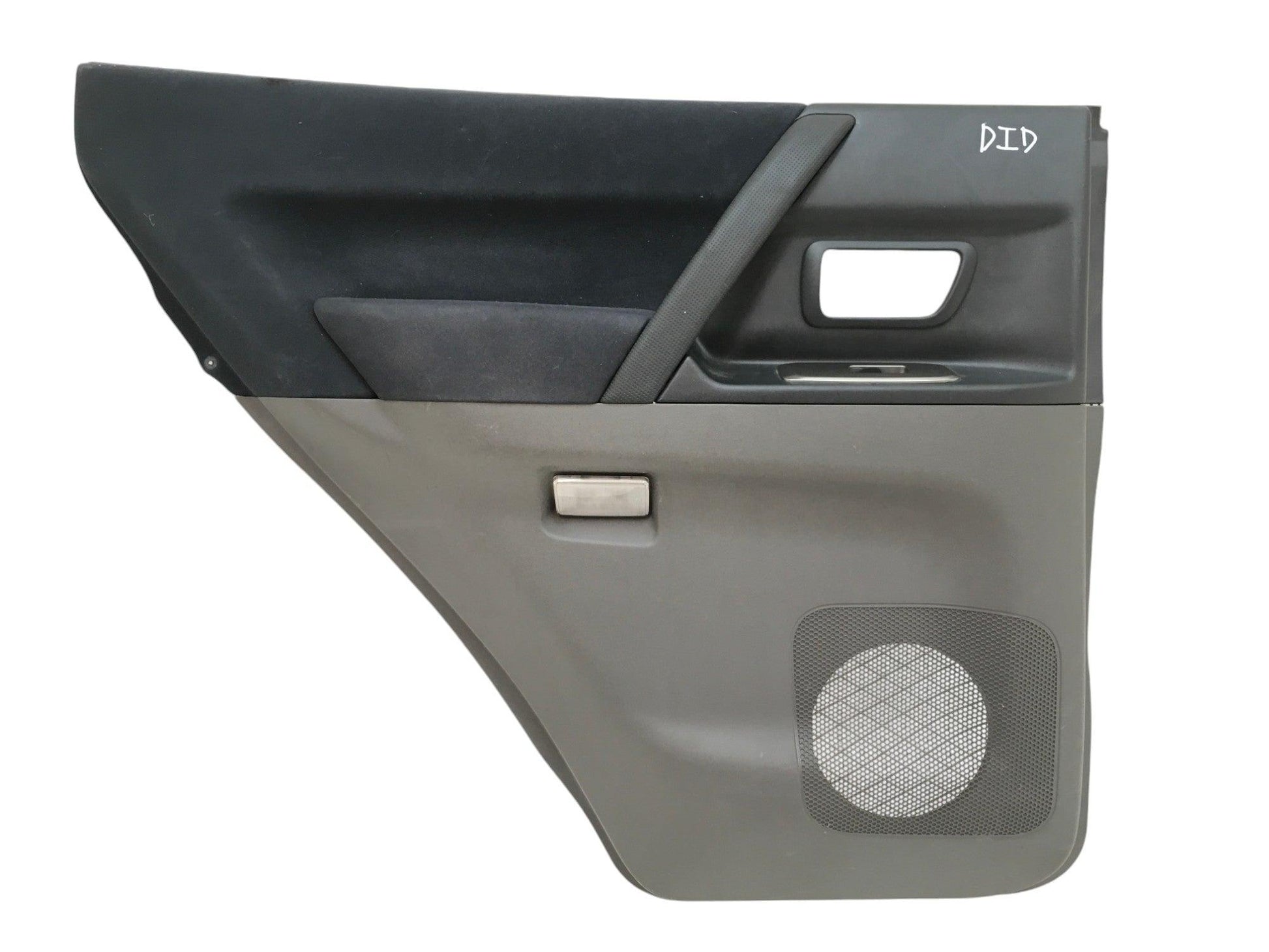 Panel puerta tra izq Mitsubishi Montero III - MR391155