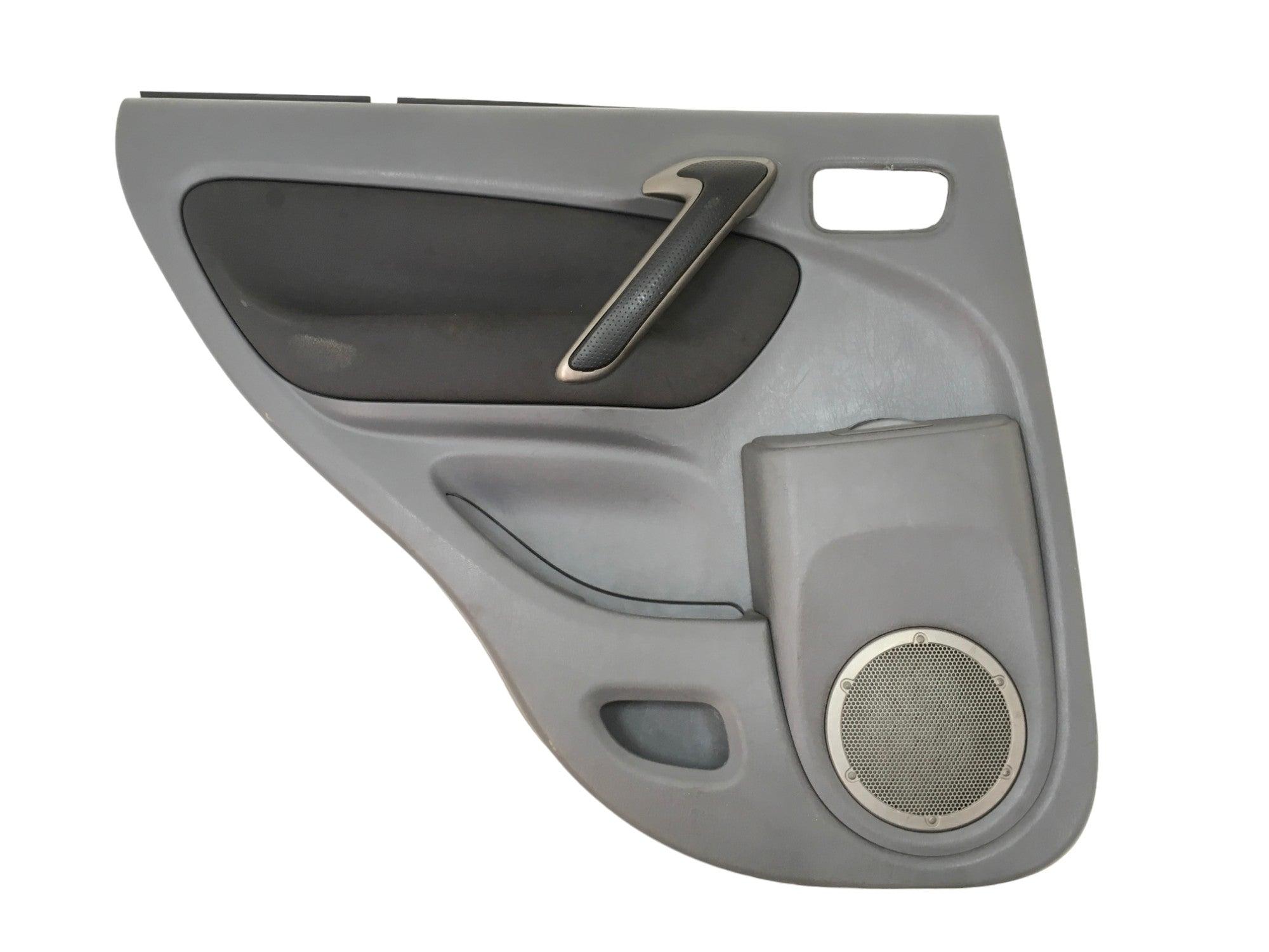 Panel Puerta tra izq Toyota Rav4 II - 6764042200B0