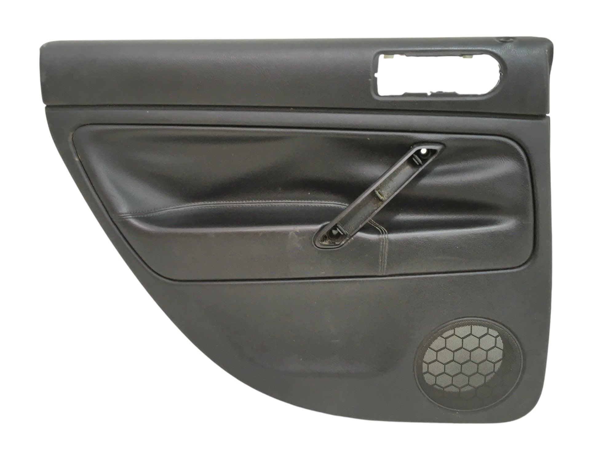 Panel puerta tra izq VW Passat B5 3B - 3B9867211BM