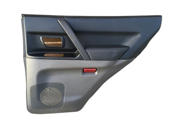 Panel Puerta tra dcha Mitsubishi Pajero 1999-2006