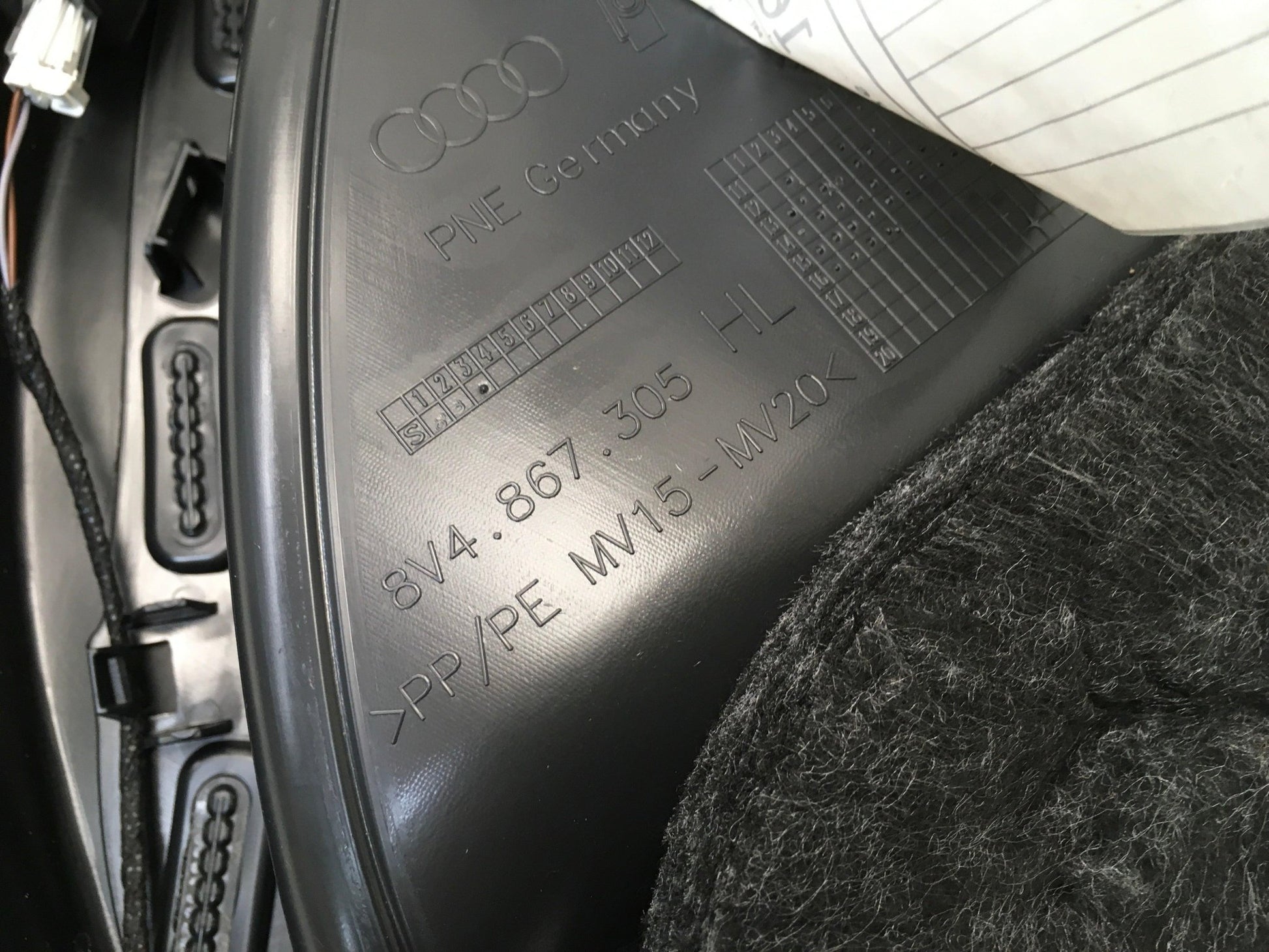 Panel puerta trasero izq Audi A3 8V - 8V4867305