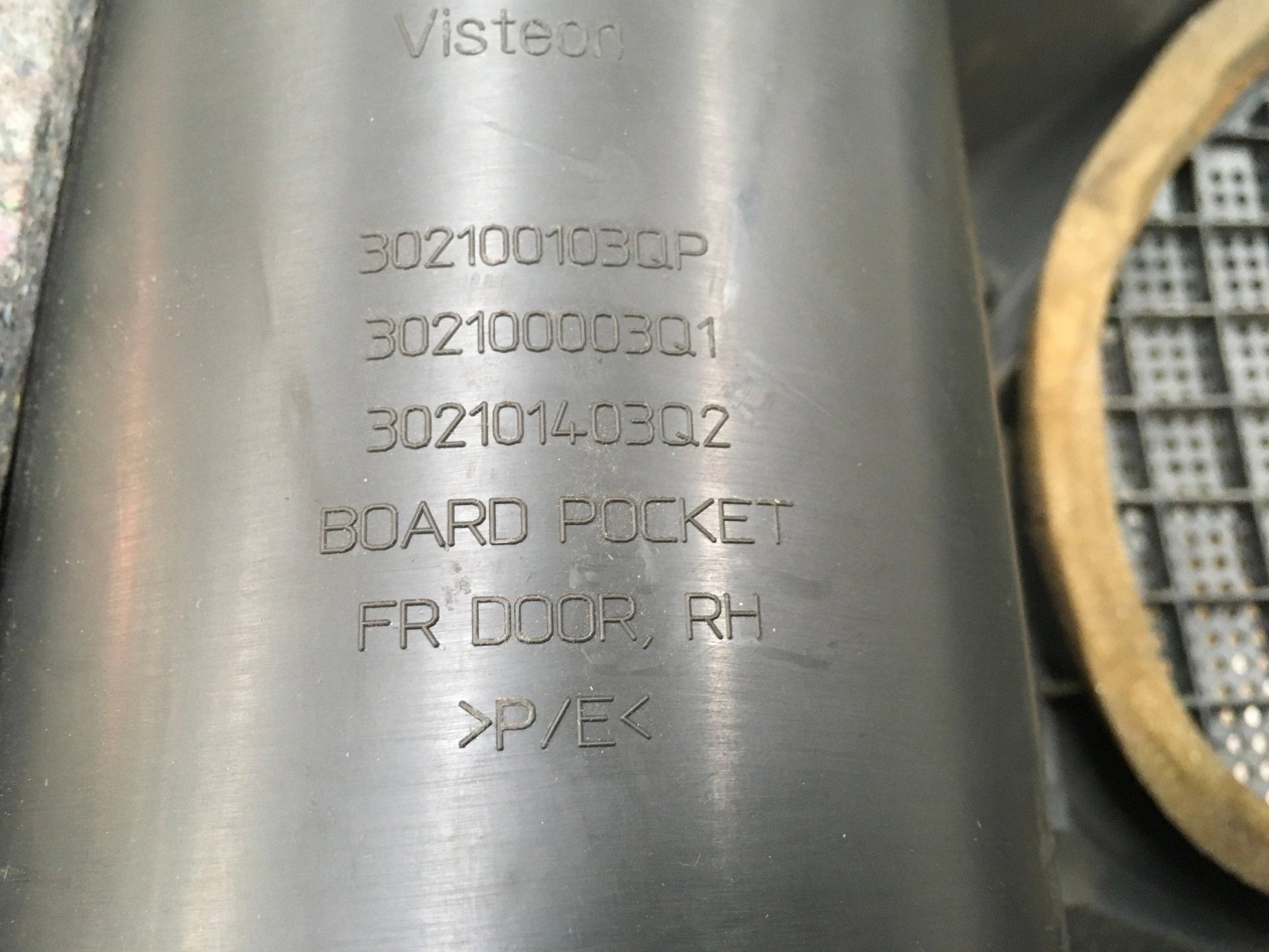 Panel puertas delanteras Nissan Pathfinder 3 - 809014X00A