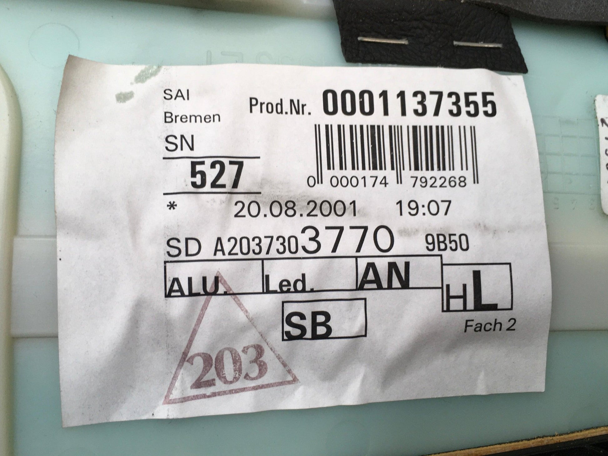 Panel tra izq Mercedes W203 AMG - A2037303770