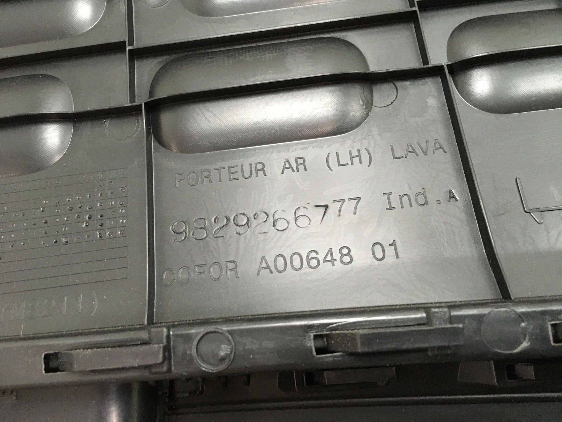 Panel trasero izquierdo Citroen C3 II - 9829266777