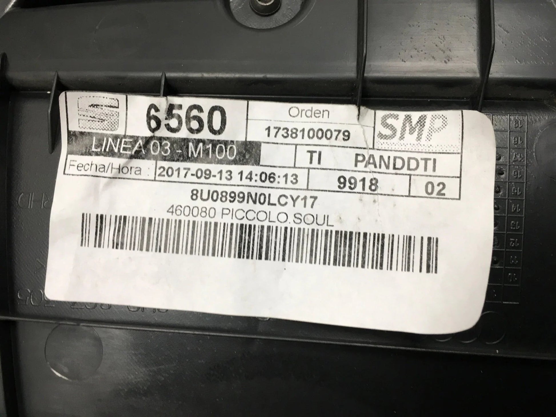 Paneles puertas Audi Q3 8U2867105