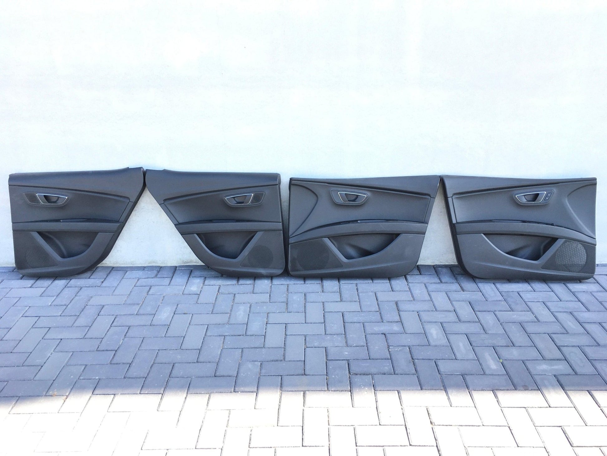 Paneles puertas Seat Leon III 5F - 5F4867131L