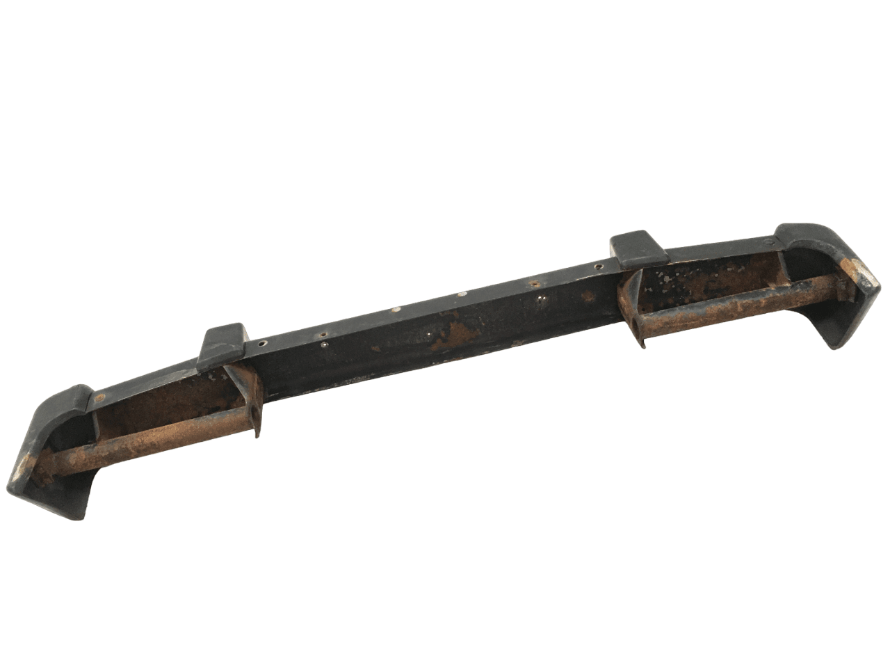 Parachoques delantero Mitsubishi Pajero I - MB593061